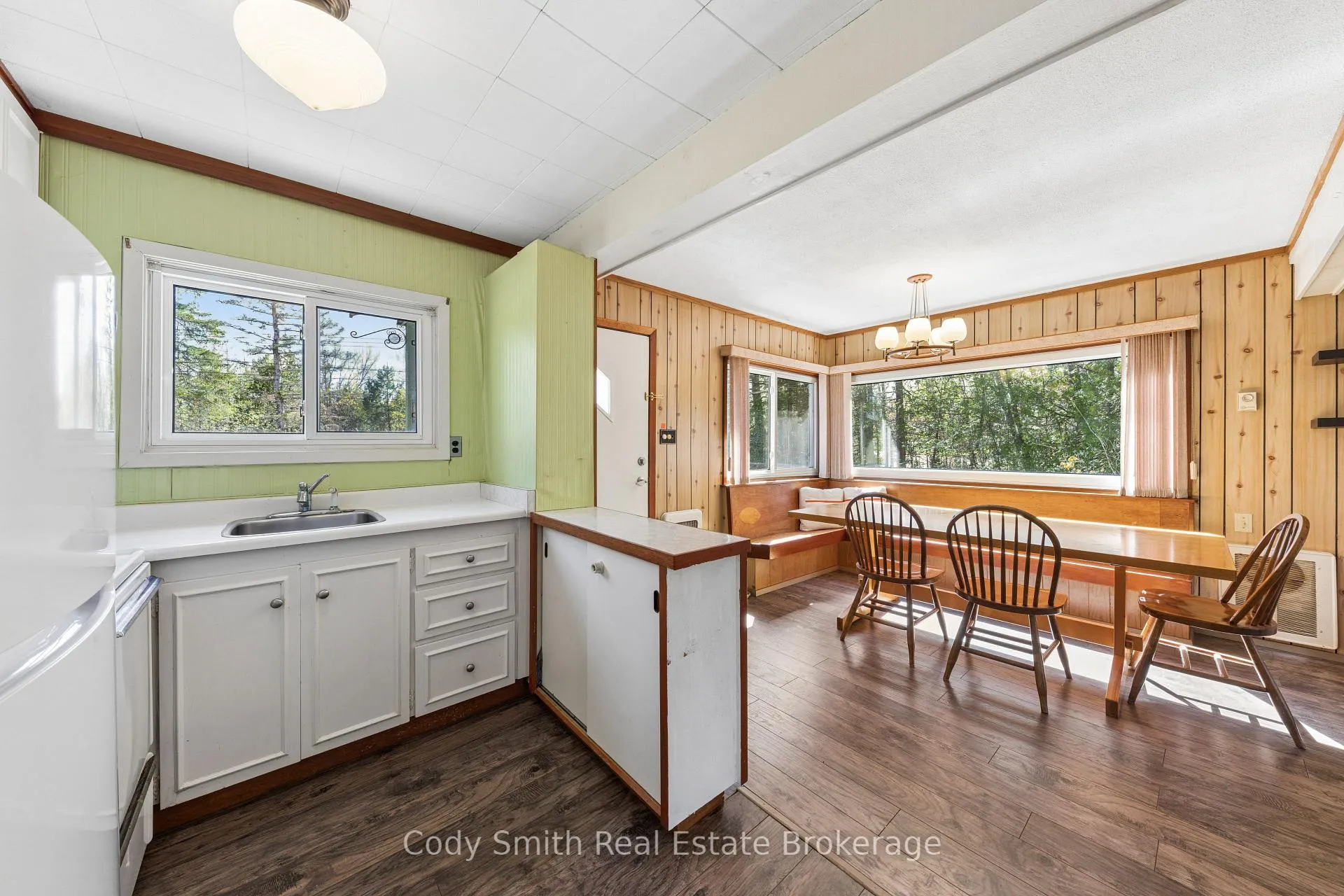 Photo 14 of 183 Paradise Avenue, Tay, Port McNicoll — HOMEH