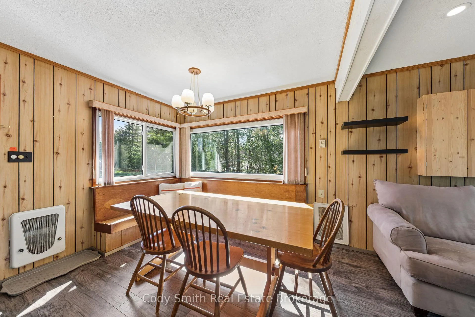 Photo 15 of 183 Paradise Avenue, Tay, Port McNicoll — HOMEH