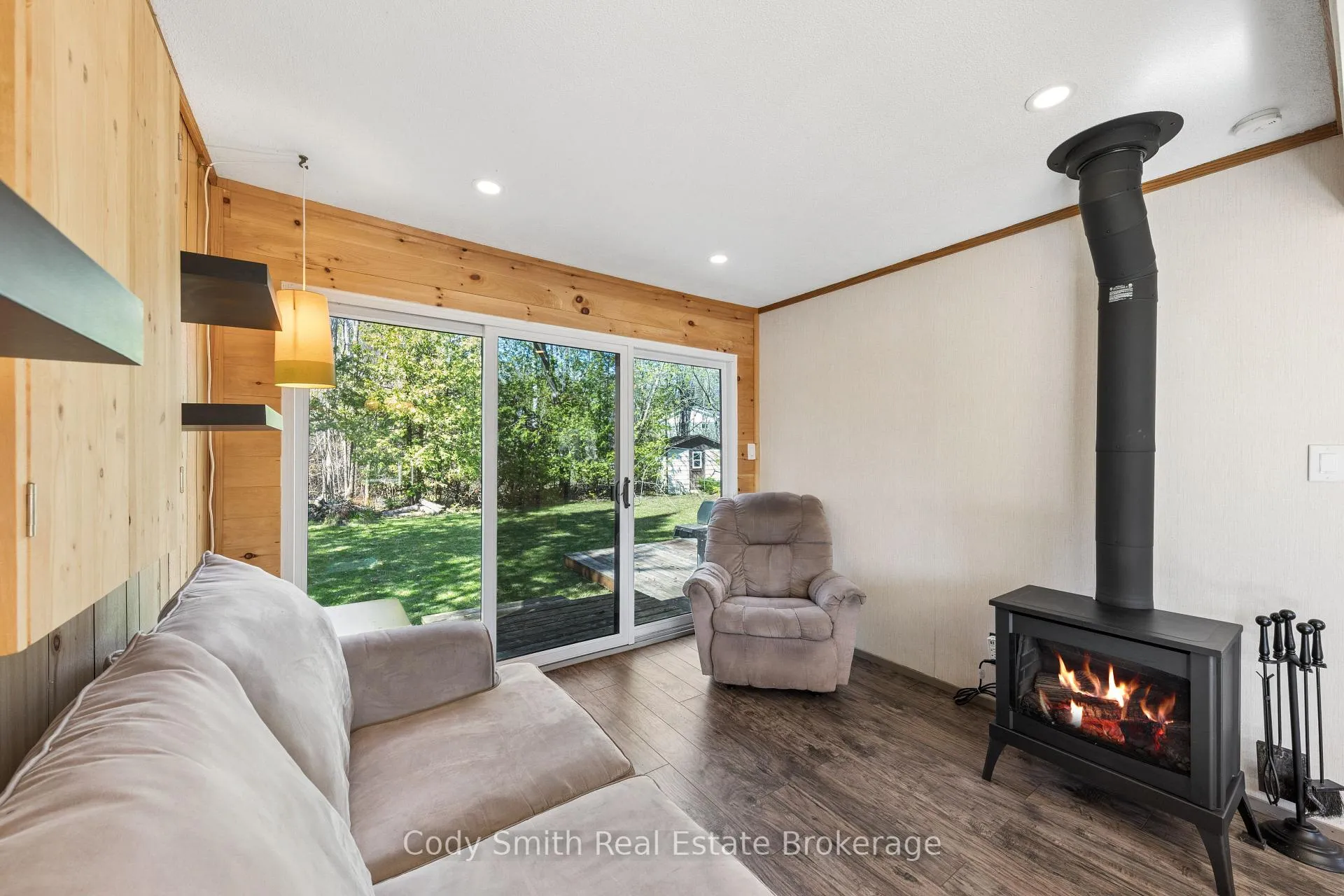Photo 20 of 183 Paradise Avenue, Tay, Port McNicoll — HOMEH