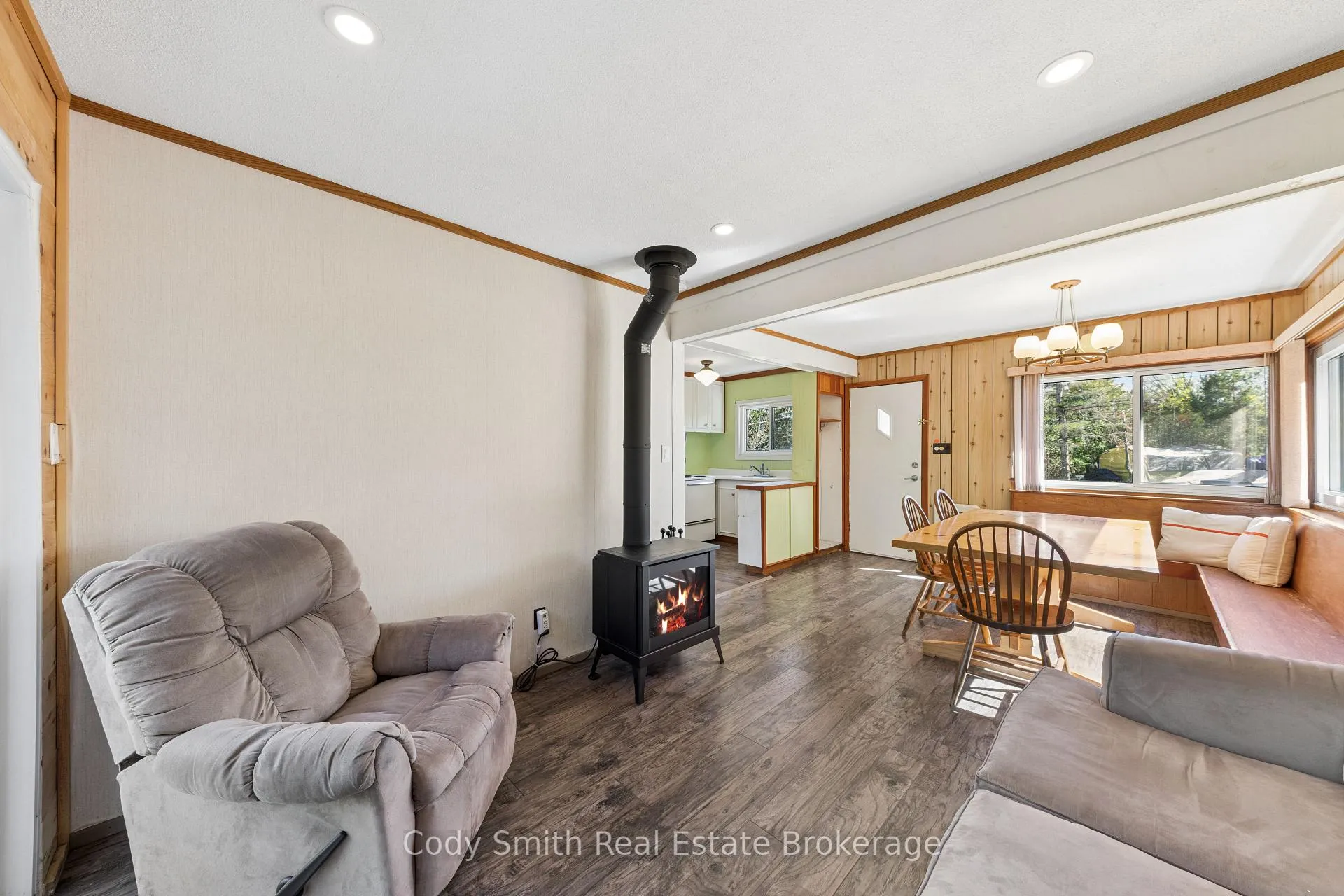 Photo 22 of 183 Paradise Avenue, Tay, Port McNicoll — HOMEH