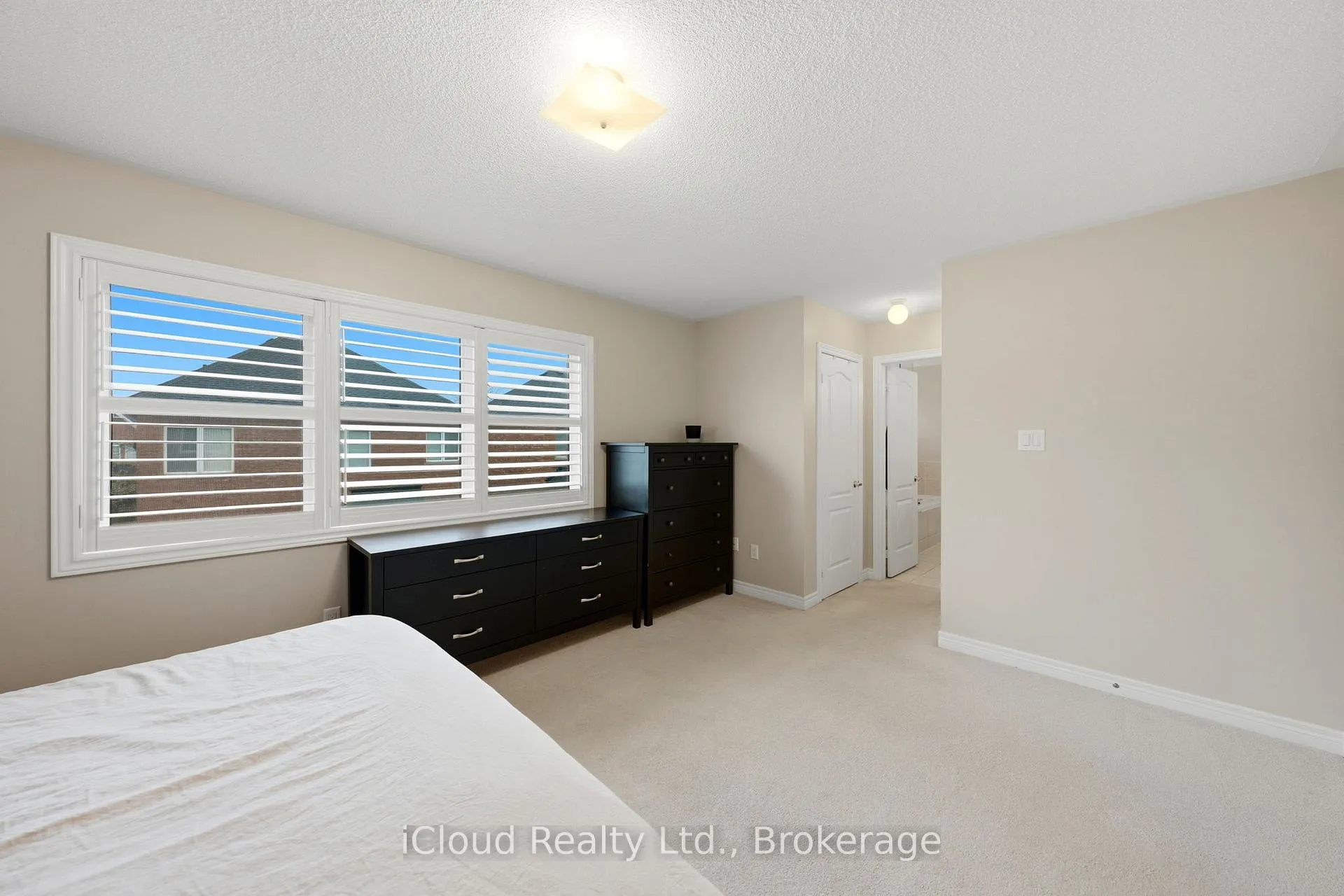 Photo 23 of 23 Sweetner Drive, Whitchurch-Stouffville, Stouffville — HOMEH
