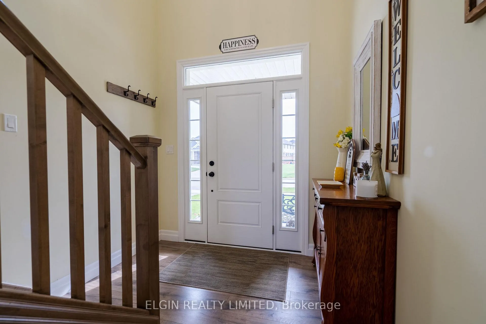 Photo 4 of 5 Dunning Way, St. Thomas — HOMEH