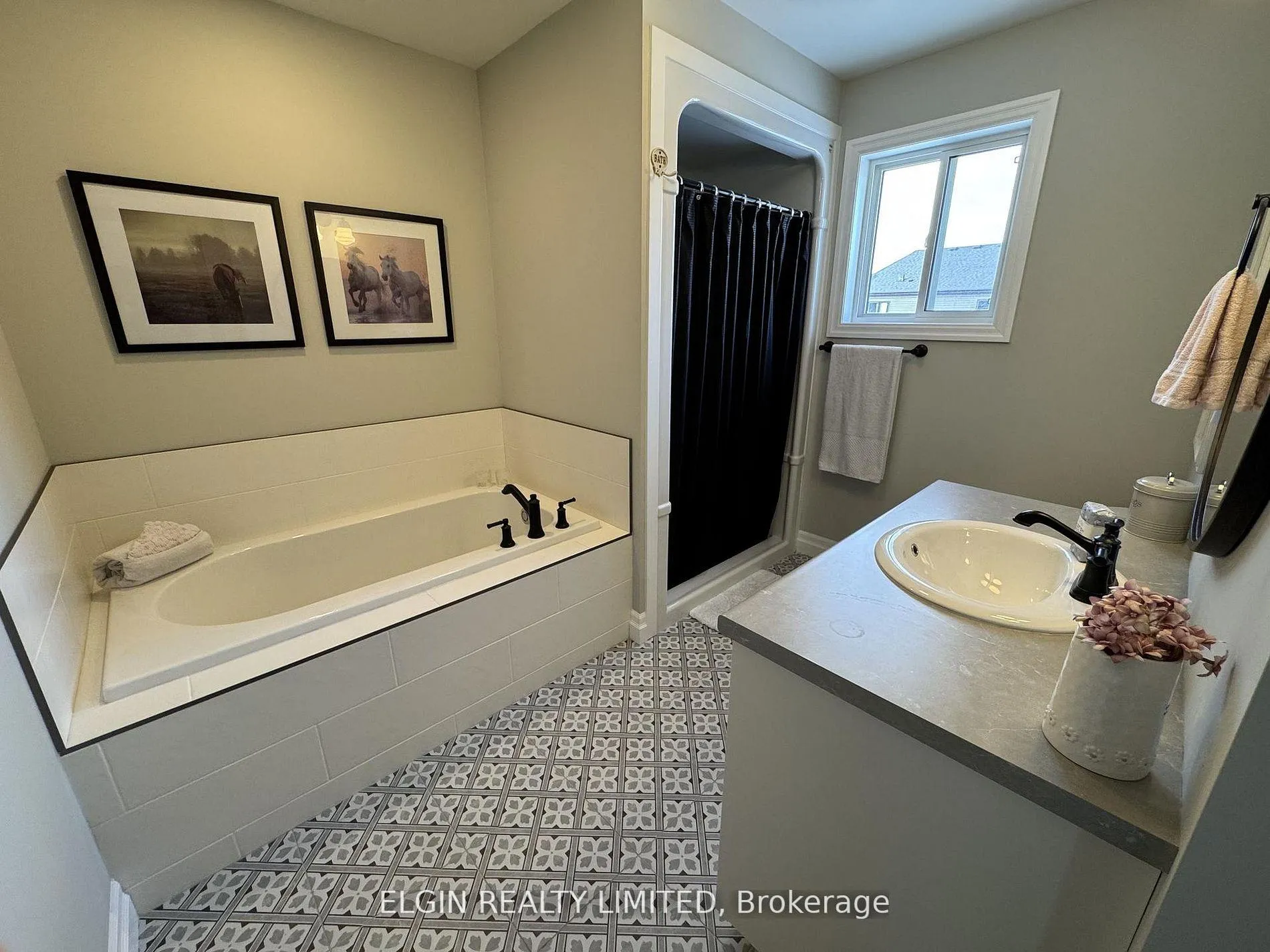 Photo 25 of 5 Dunning Way, St. Thomas — HOMEH