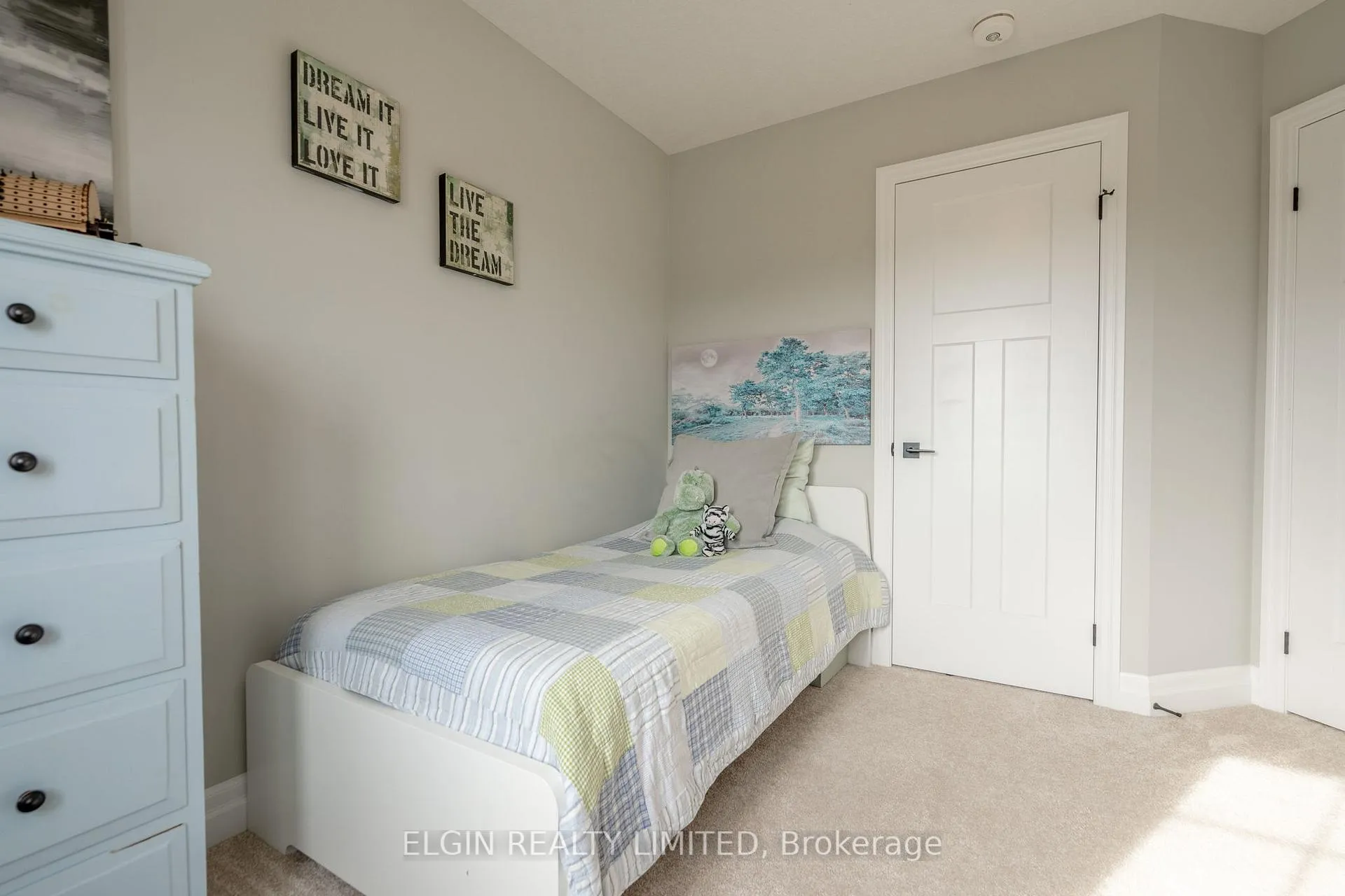 Photo 29 of 5 Dunning Way, St. Thomas — HOMEH
