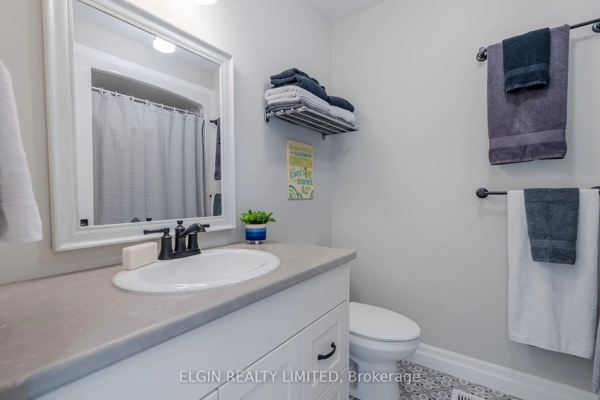 Photo 32 of 5 Dunning Way, St. Thomas — HOMEH
