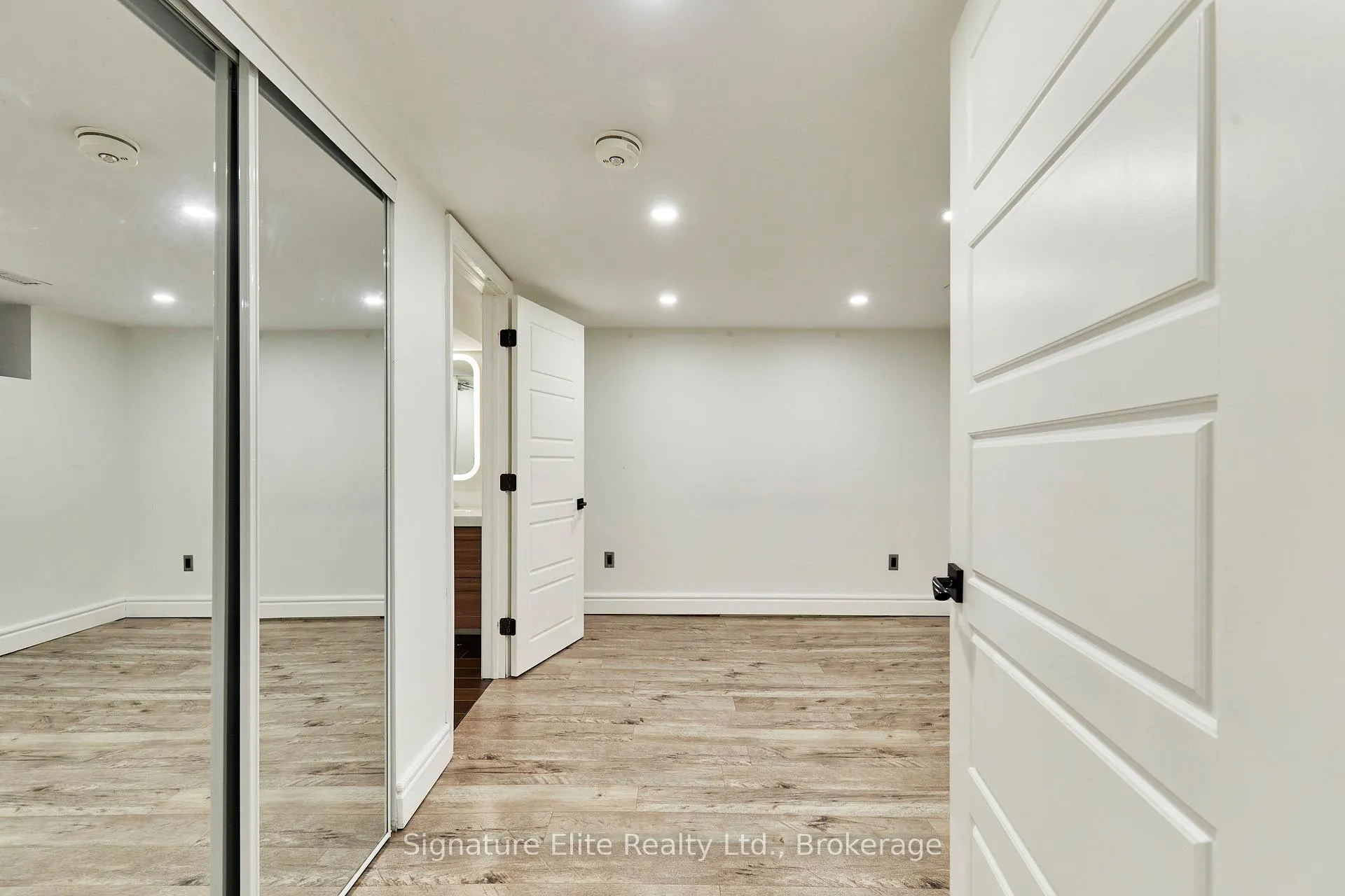 Photo 7 of Unit Bsmt, 371 O'connor Drive, Toronto, East York — HOMEH