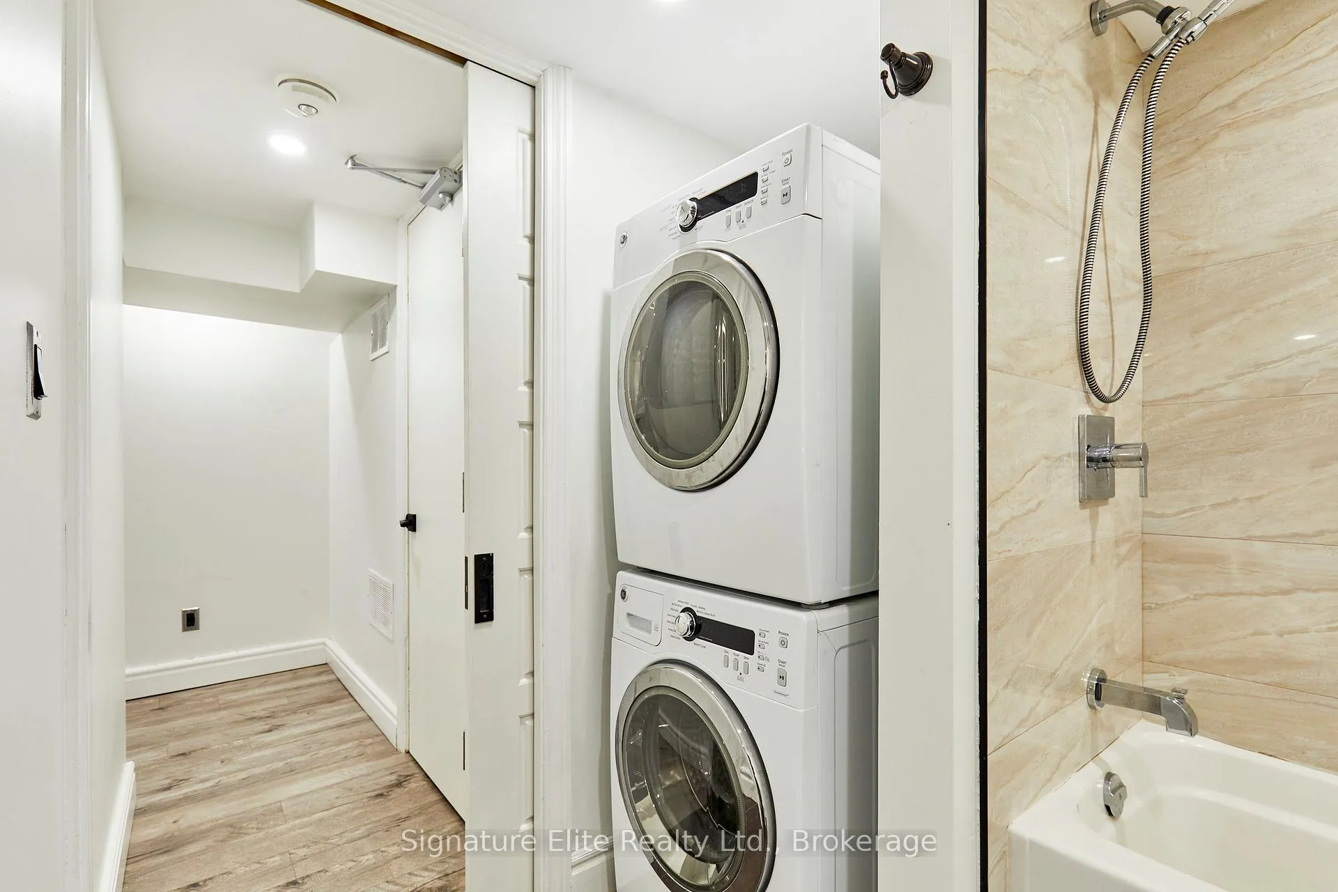 Photo 12 of Unit Bsmt, 371 O'connor Drive, Toronto, East York — HOMEH