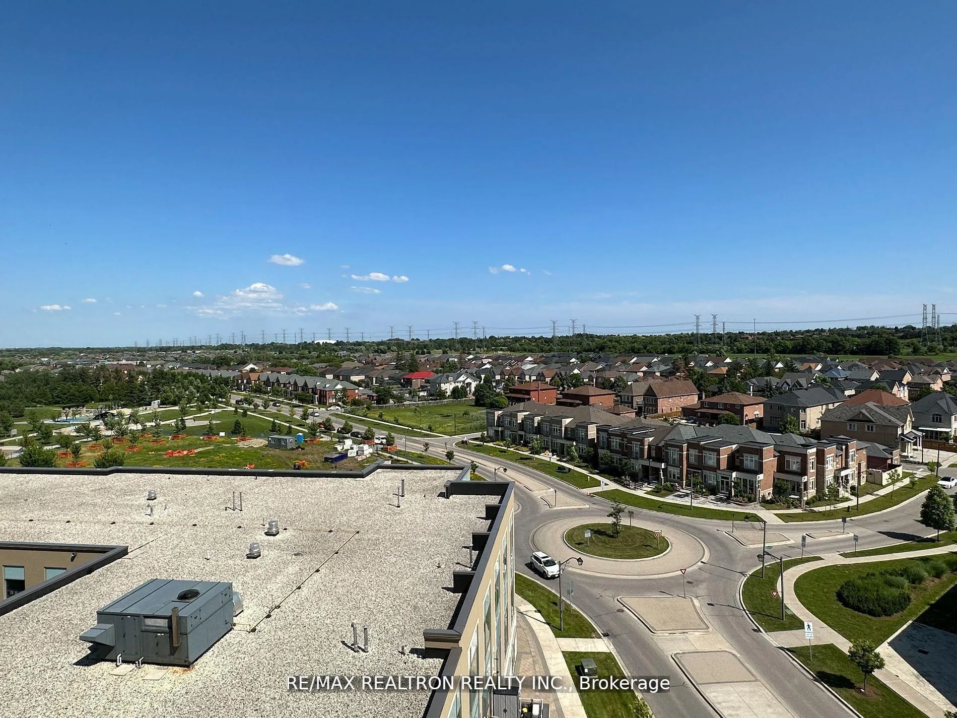 Photo 1 of Unit 808, 8323 Kennedy Road, Markham, Village Green-South Unionville — HOMEH
