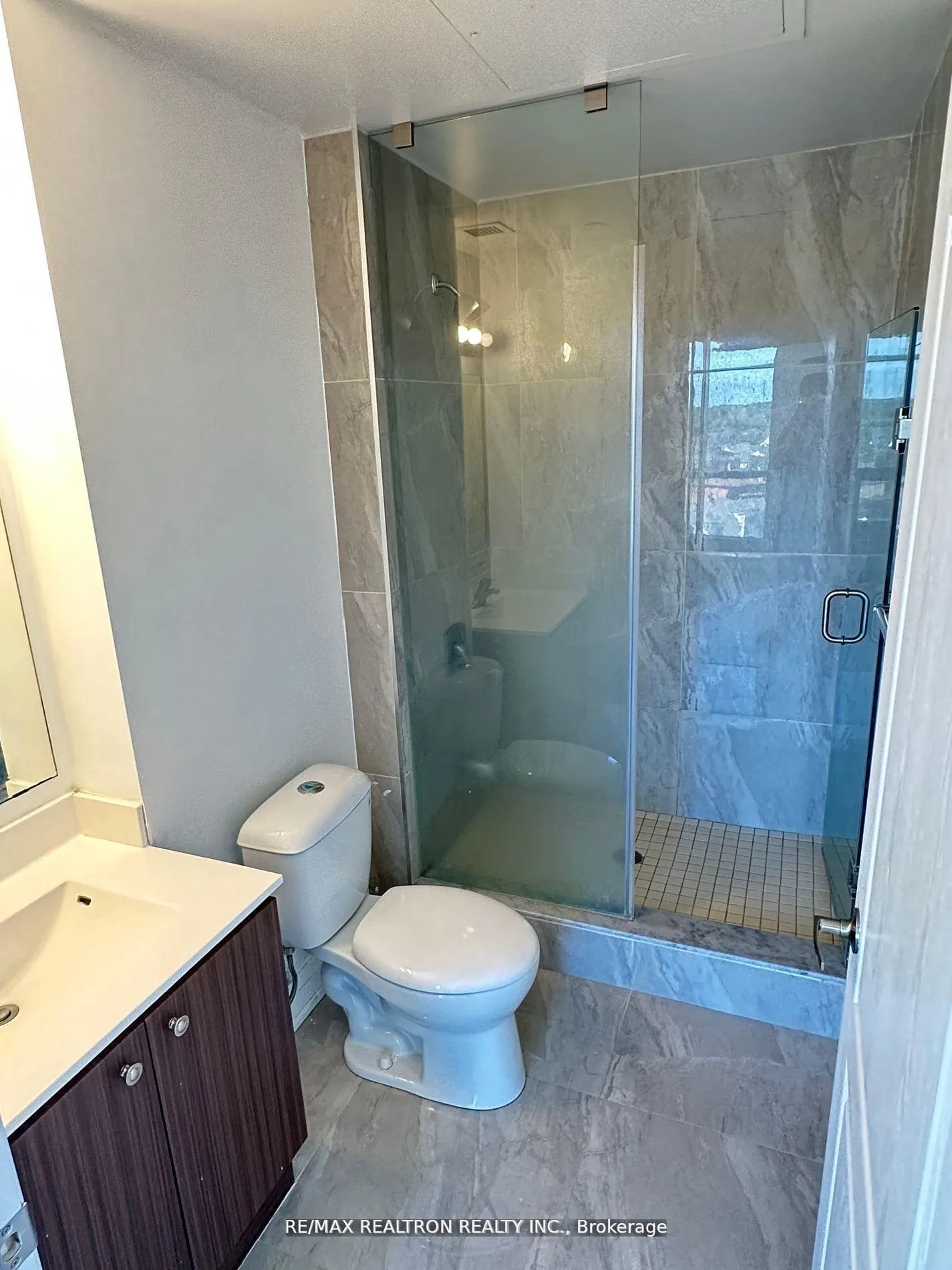 Photo 6 of Unit 808, 8323 Kennedy Road, Markham, Village Green-South Unionville — HOMEH