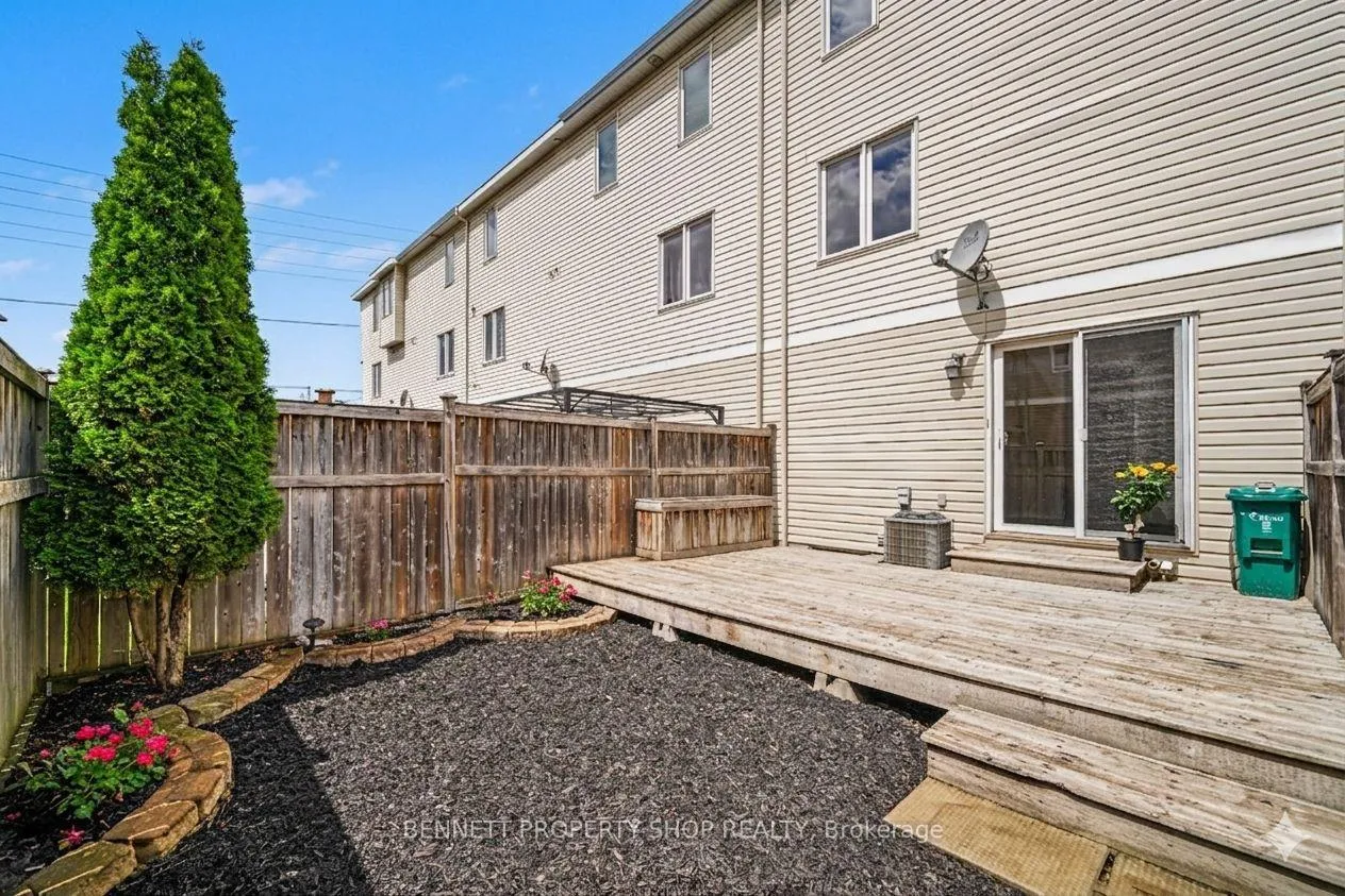 Photo 14 of 237 Kennevale Drive, Ottawa, Barrhaven - Cedargrove/Fraserdale — HOMEH