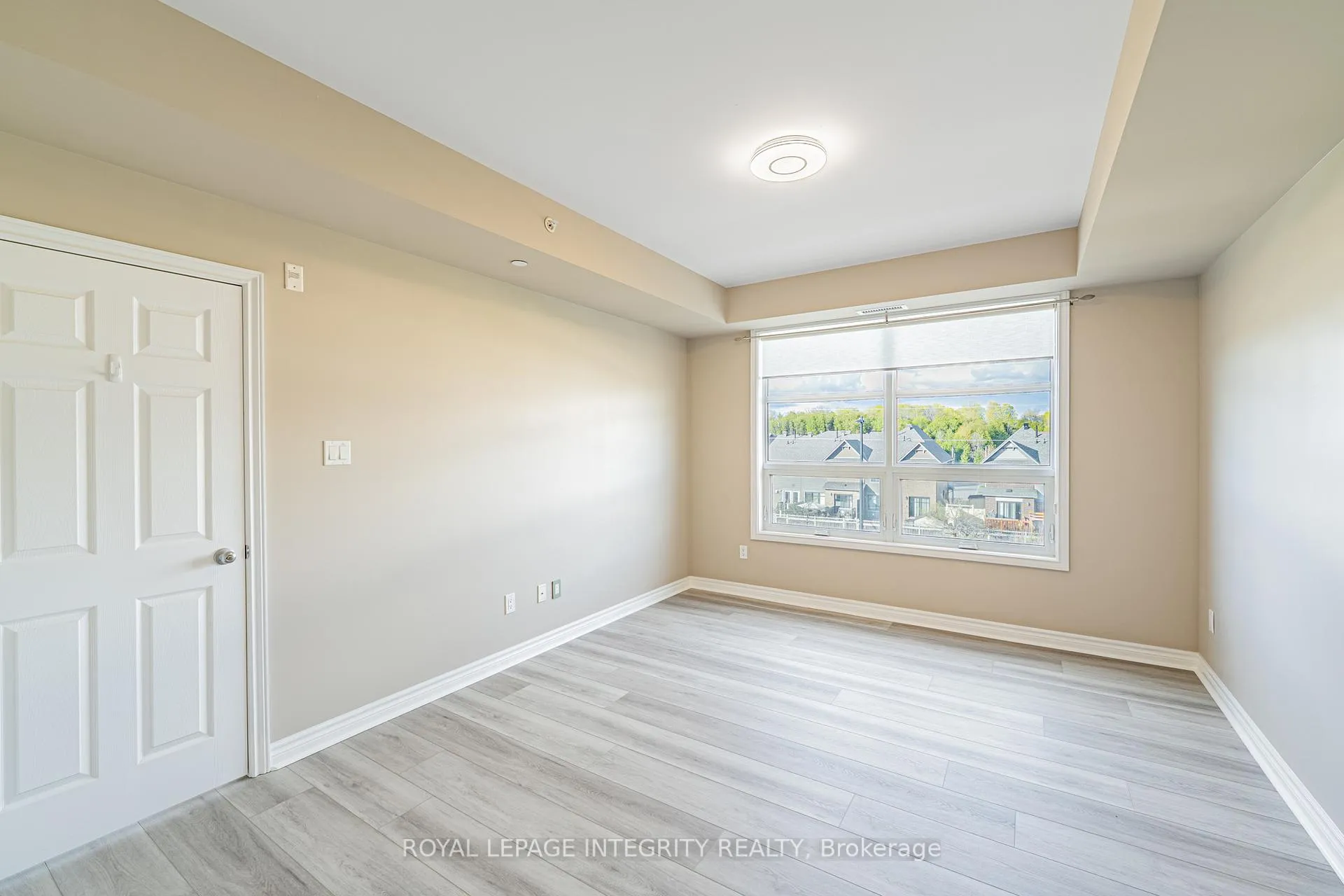 Photo 17 of Unit 305, 301 Bayrose Drive, Ottawa, Barrhaven - Strandherd — HOMEH