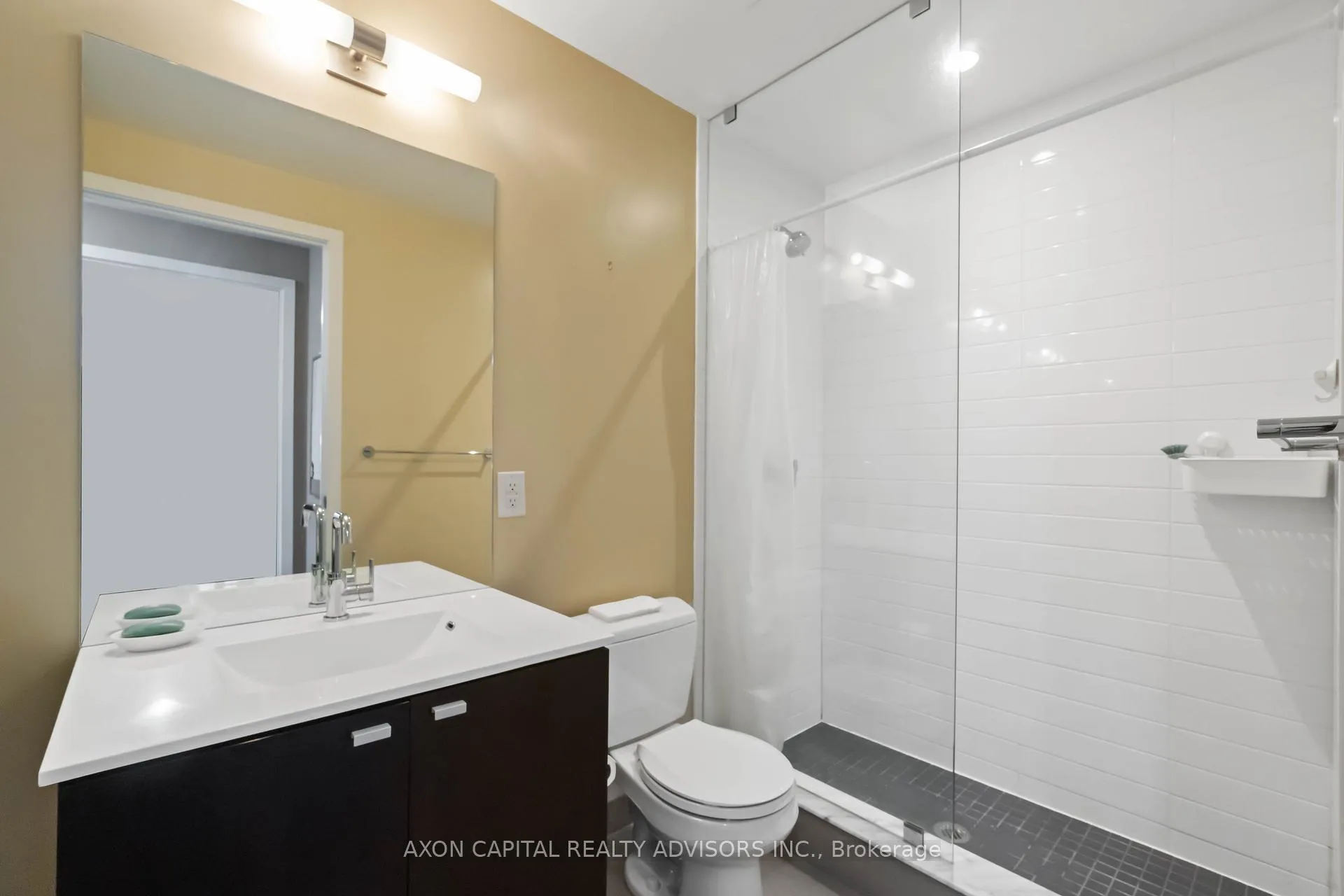 Photo 11 of Unit 1702, 105 The Queensway, Toronto, High Park-Swansea — HOMEH