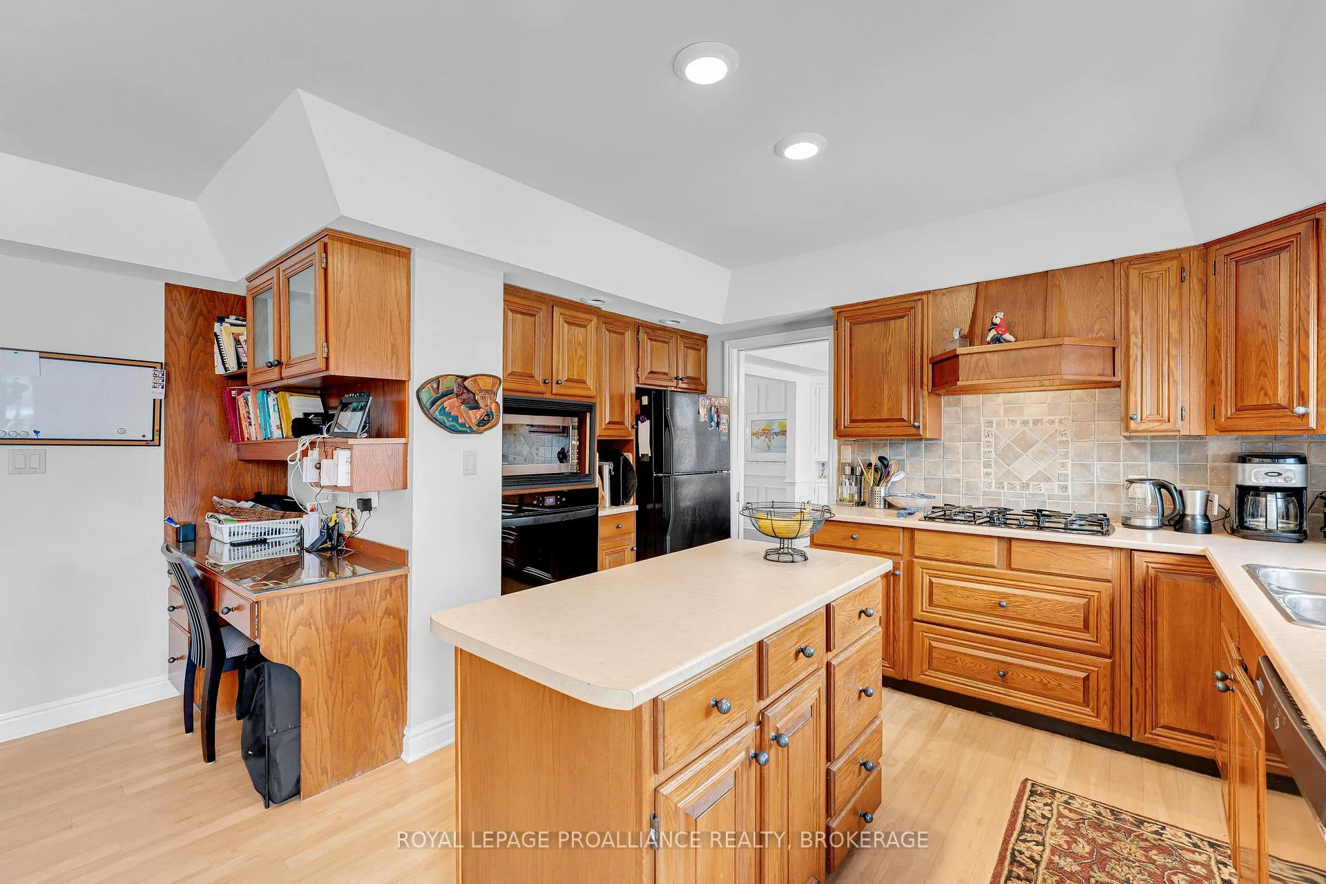 Photo 13 of 907 Brodie Avenue, Kingston, City Southwest — HOMEH