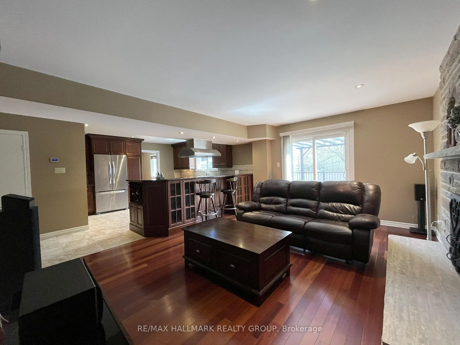 Photo 10 of 2 Inverness Avenue, Ottawa, Borden Farm/Stewart Farm/Carleton Heights/Parkwood Hills — HOMEH