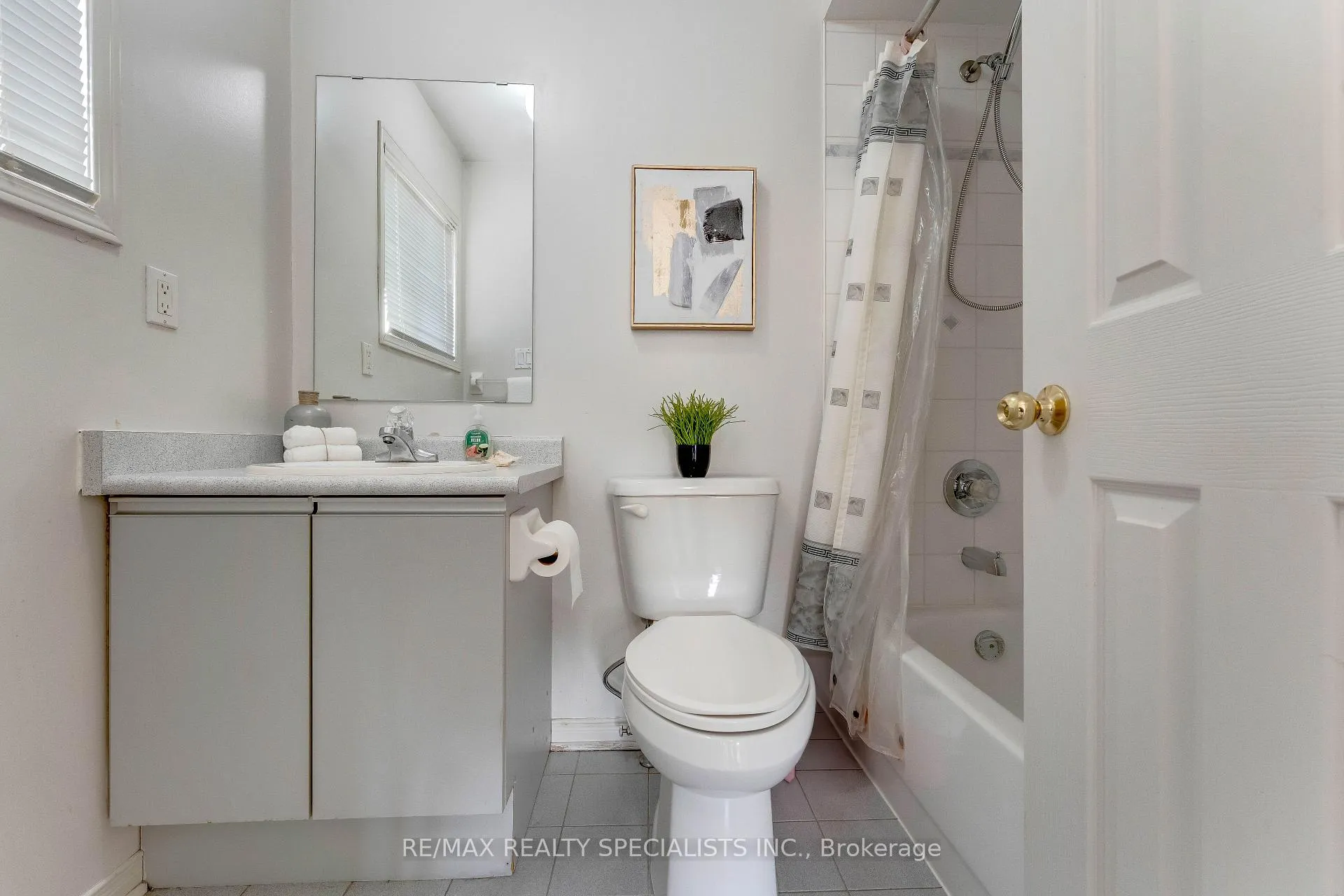 Photo 15 of 65 Clover Bloom Road, Brampton, Sandringham-Wellington — HOMEH