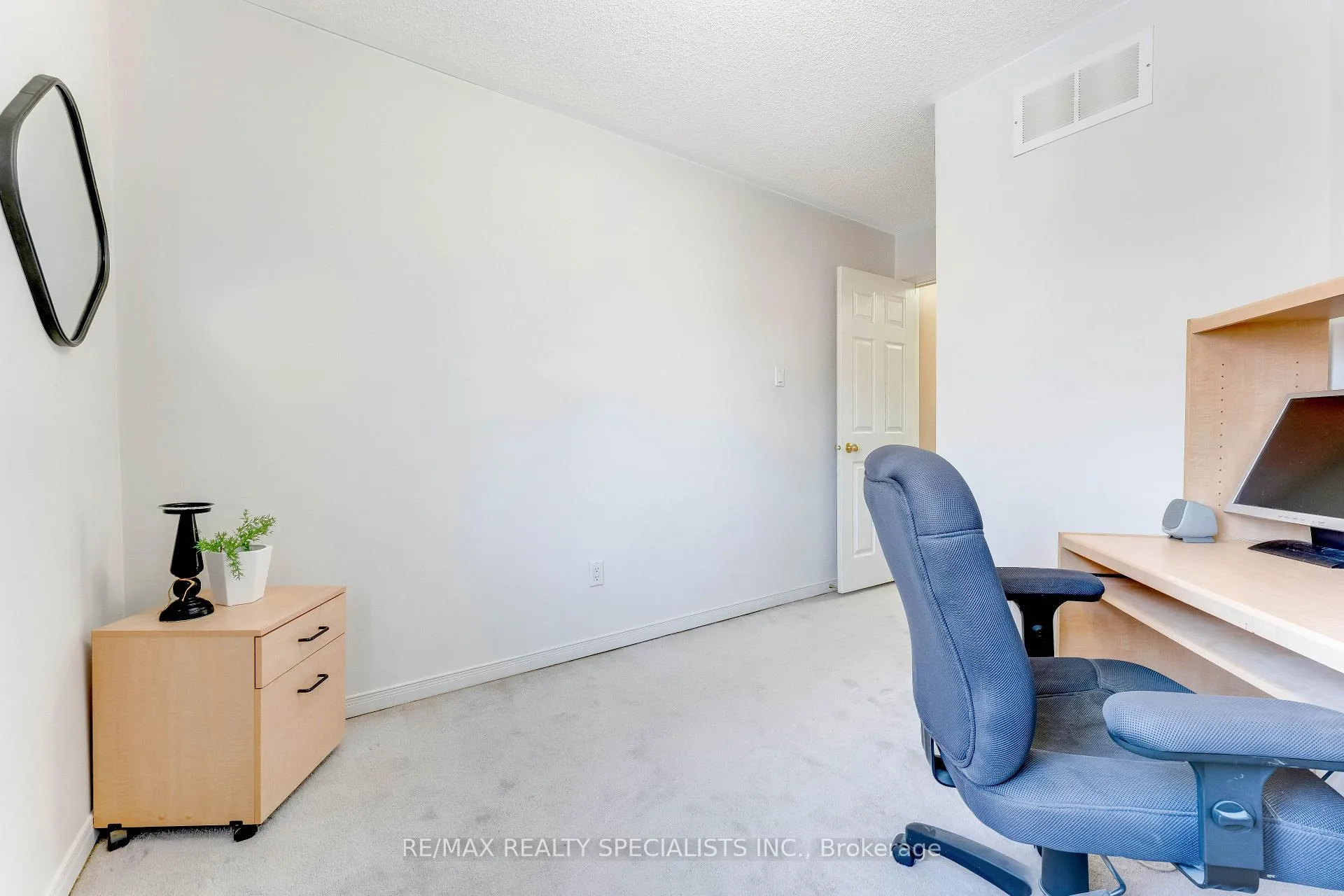 Photo 20 of 65 Clover Bloom Road, Brampton, Sandringham-Wellington — HOMEH