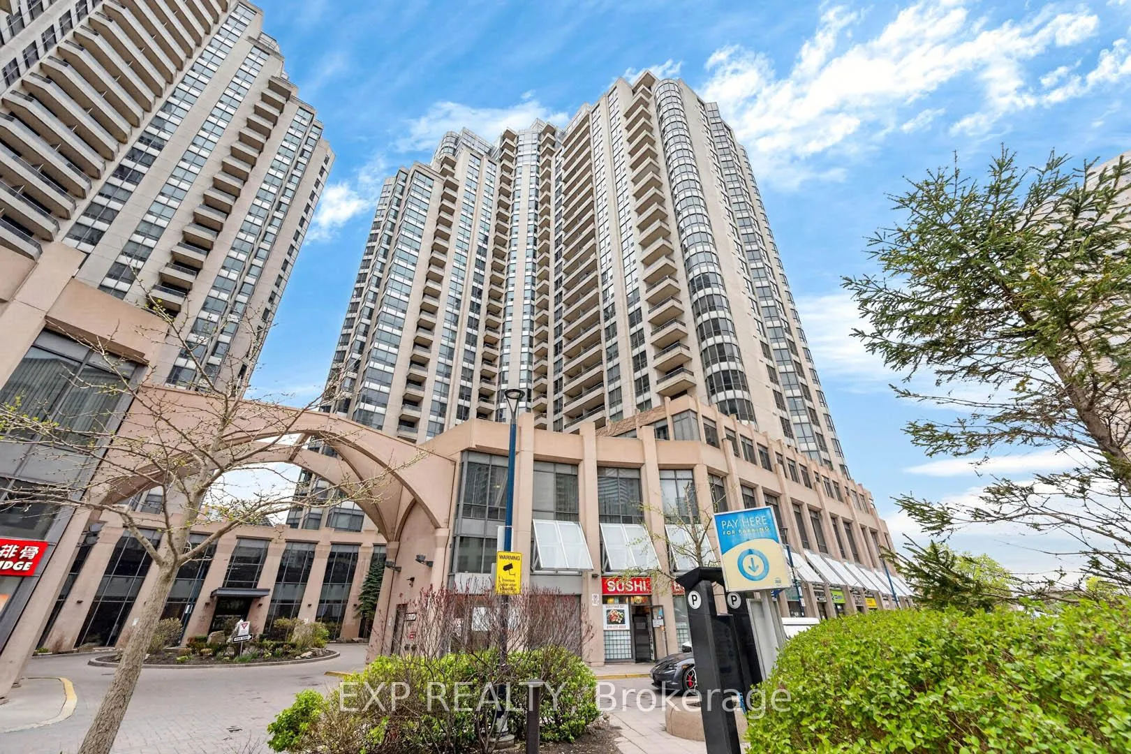 Front of Unit 1109, 5 Northtown Way