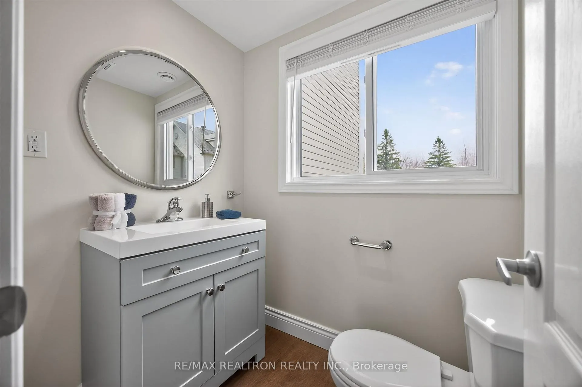 Photo 21 of Unit 22, 100 Laguna Parkway, Ramara, Rural Ramara — HOMEH