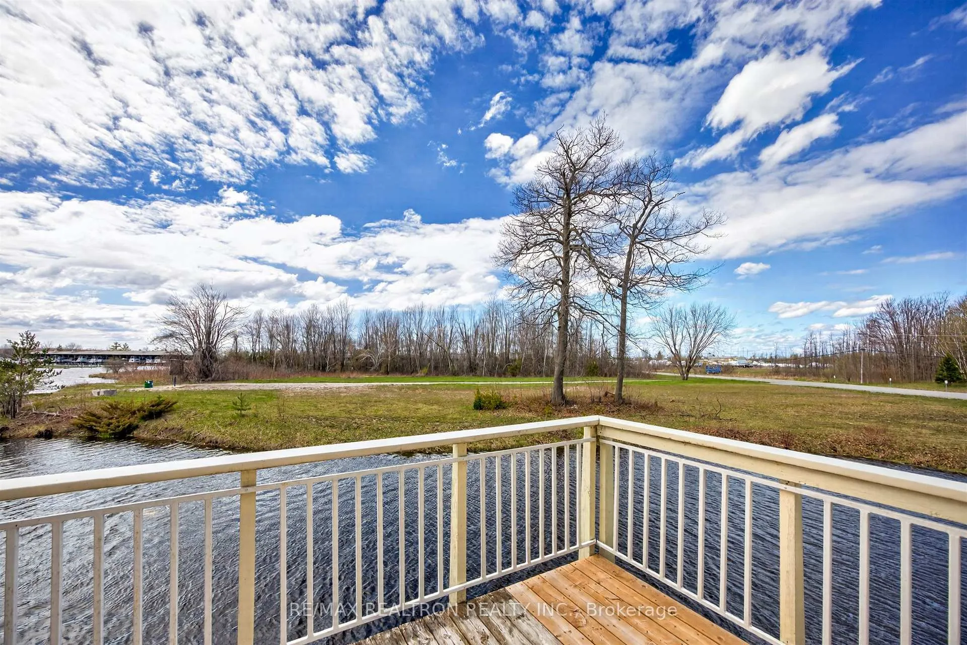 Photo 31 of Unit 22, 100 Laguna Parkway, Ramara, Rural Ramara — HOMEH
