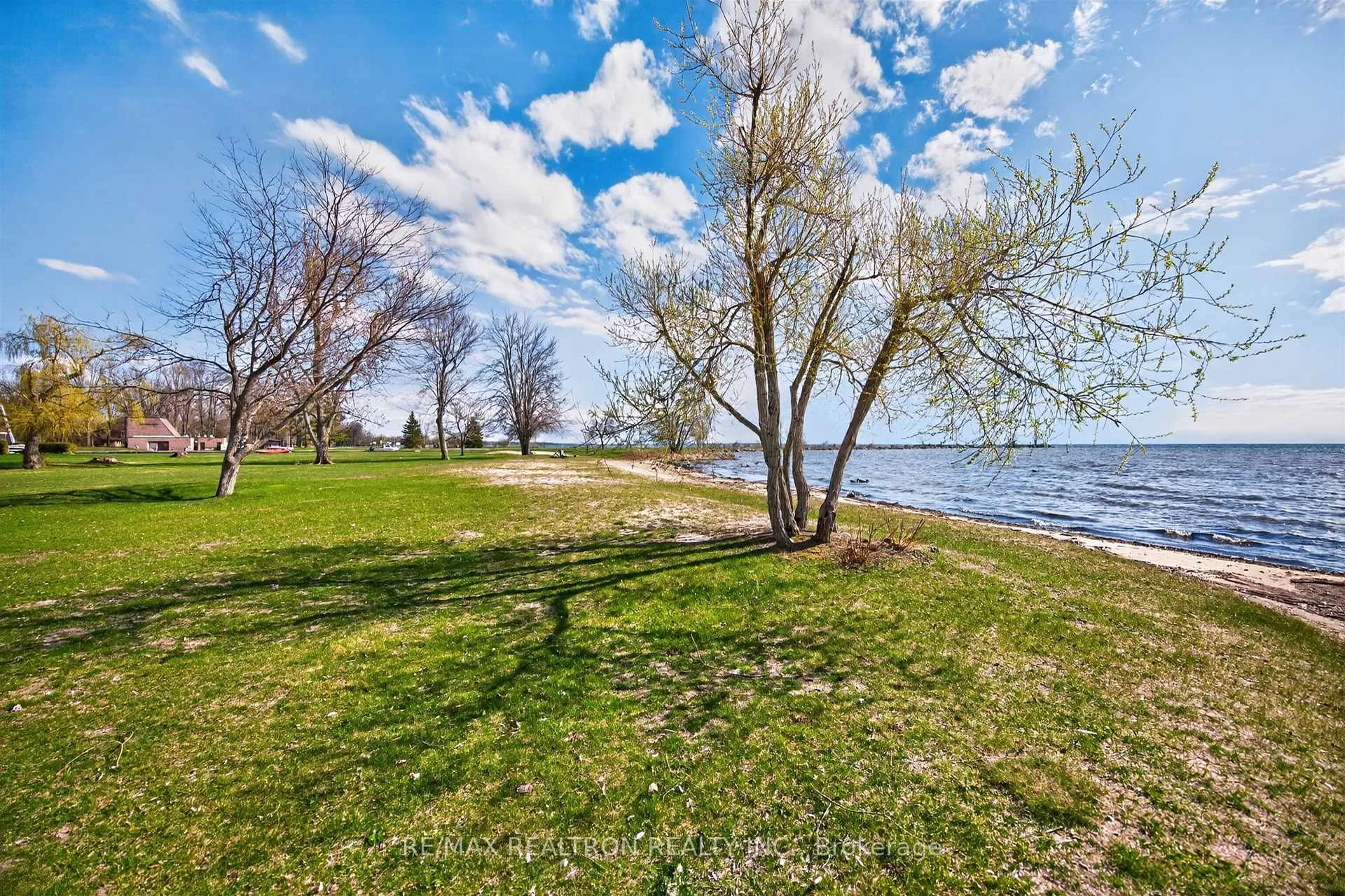 Photo 43 of Unit 22, 100 Laguna Parkway, Ramara, Rural Ramara — HOMEH