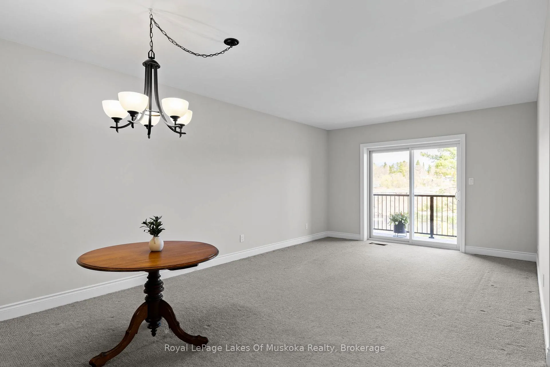 Photo 14 of Unit 103, 10 Kimberley Avenue, Bracebridge, Macaulay — HOMEH