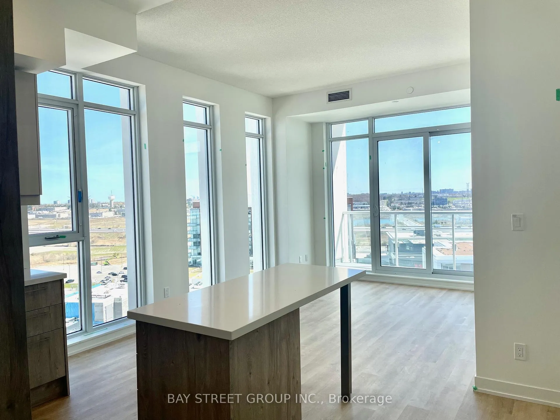 Photo 6 of Unit 1812, 292 Verdale Crossing, Markham, Unionville — HOMEH