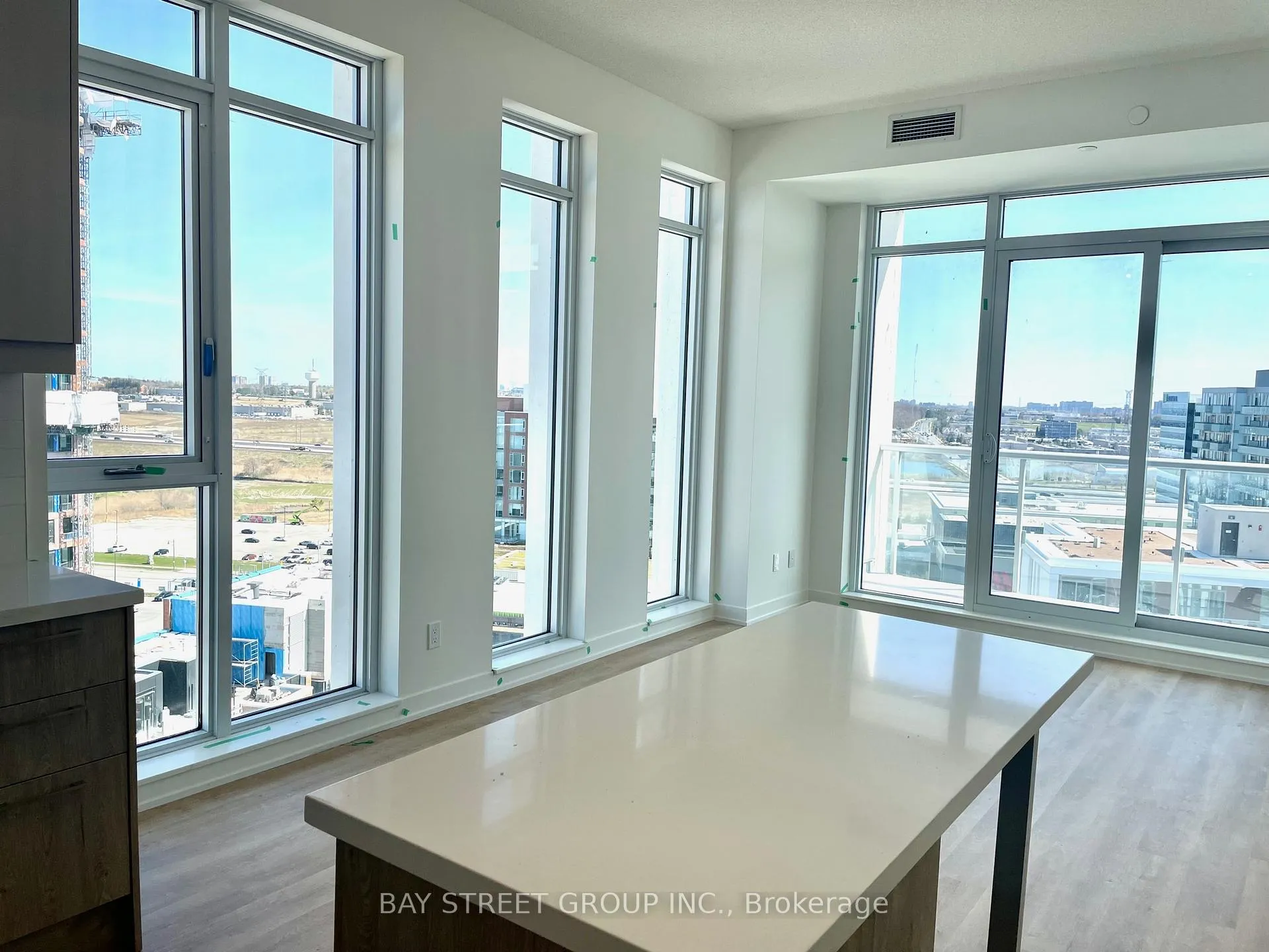 Photo 8 of Unit 1812, 292 Verdale Crossing, Markham, Unionville — HOMEH