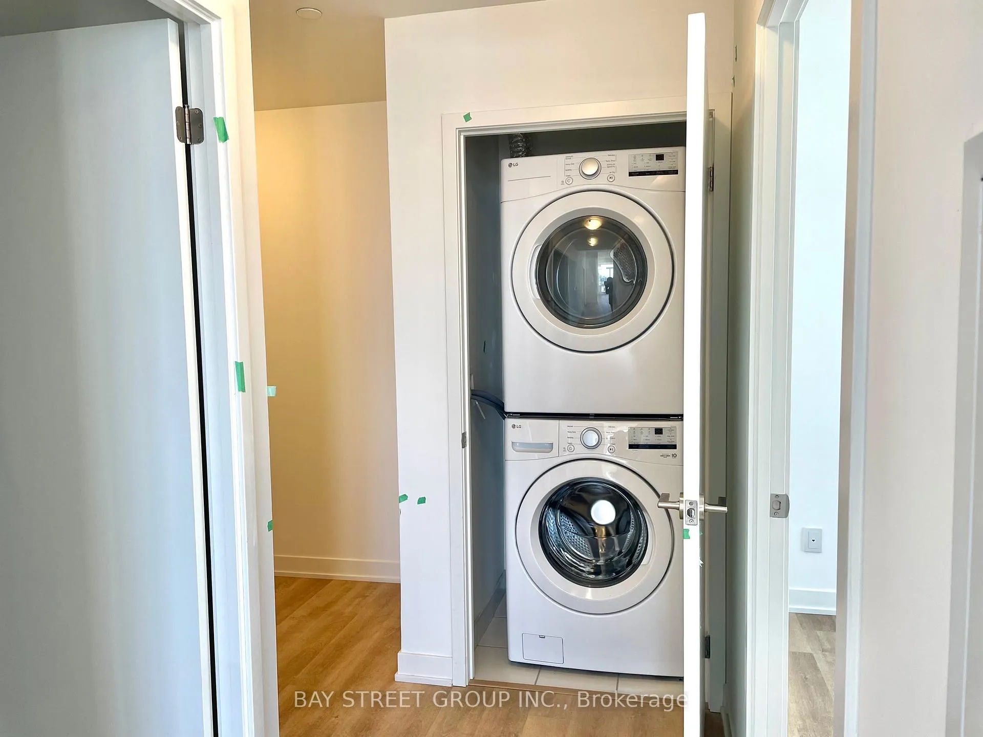 Photo 14 of Unit 1812, 292 Verdale Crossing, Markham, Unionville — HOMEH