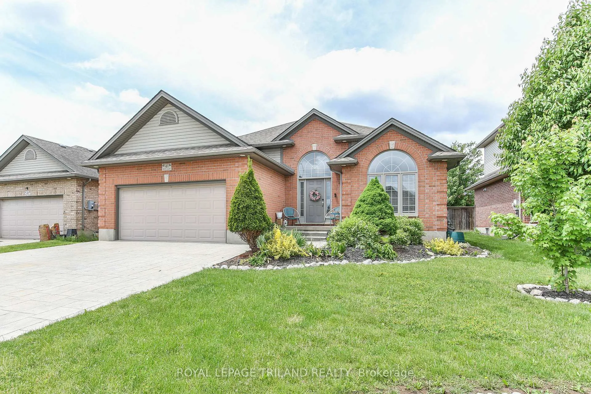 Photo 3 of 41 Owen Court, Central Elgin, Rural Central Elgin — HOMEH