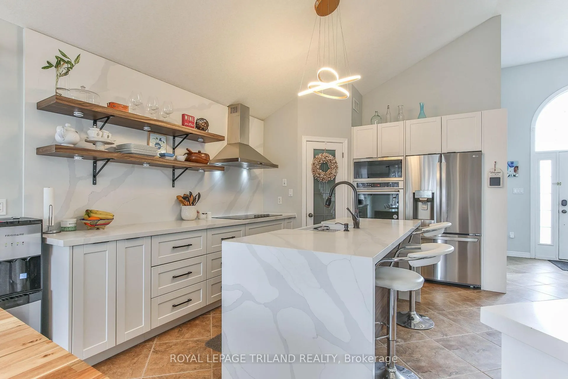 Photo 12 of 41 Owen Court, Central Elgin, Rural Central Elgin — HOMEH