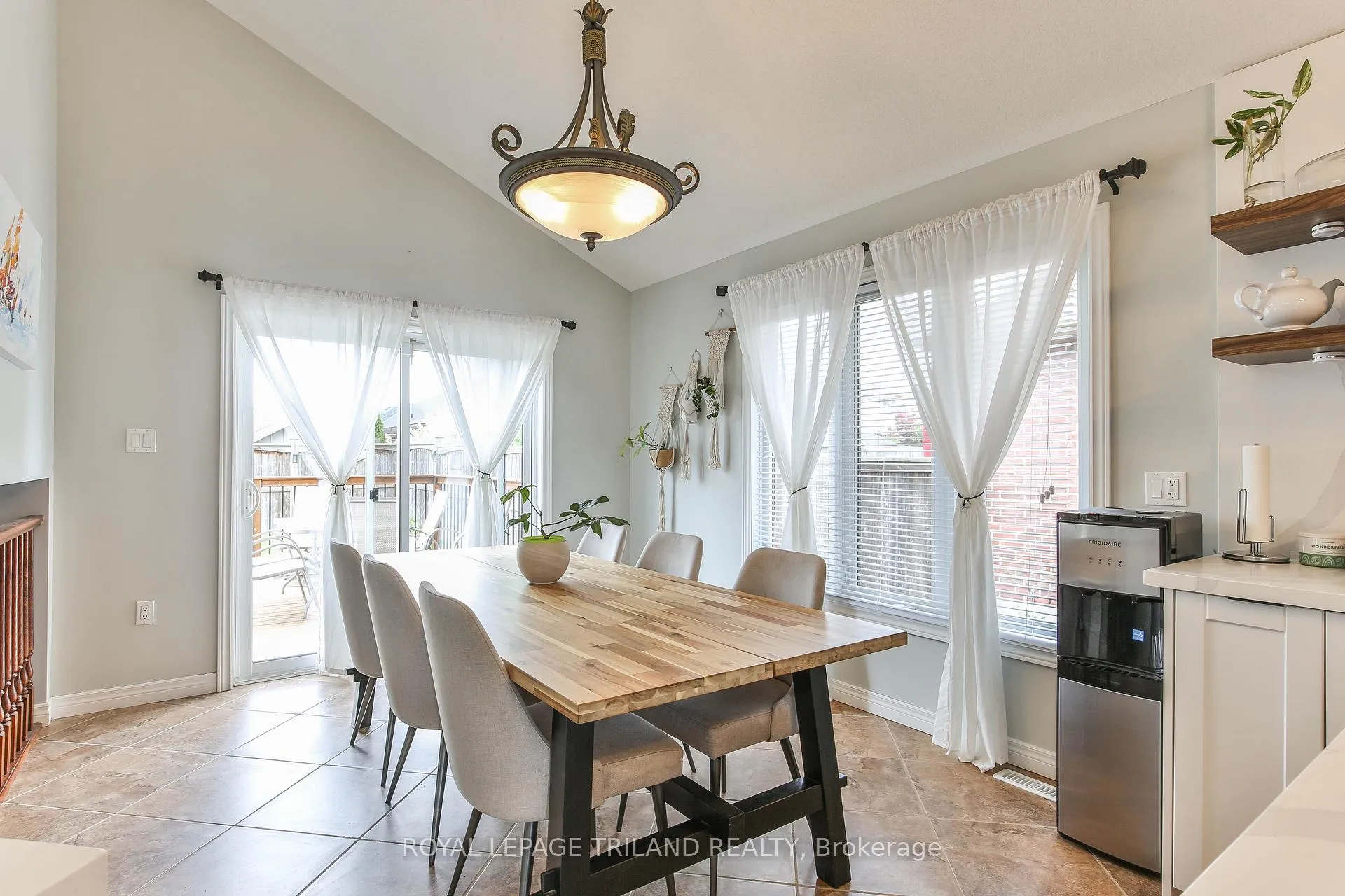 Photo 16 of 41 Owen Court, Central Elgin, Rural Central Elgin — HOMEH