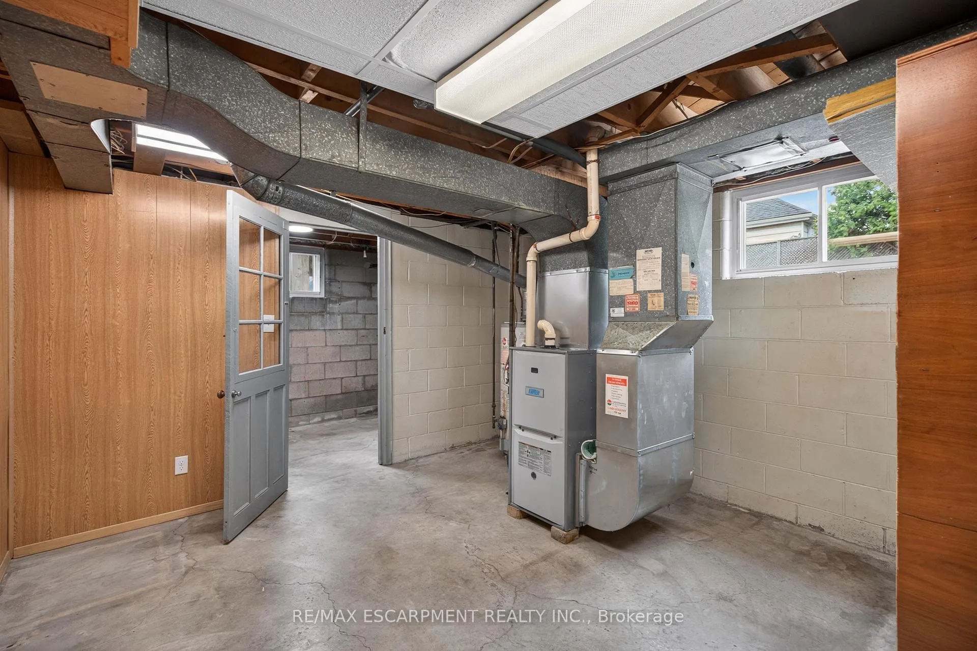 Photo 22 of 162 Mountville Avenue, Hamilton, Inch Park — HOMEH