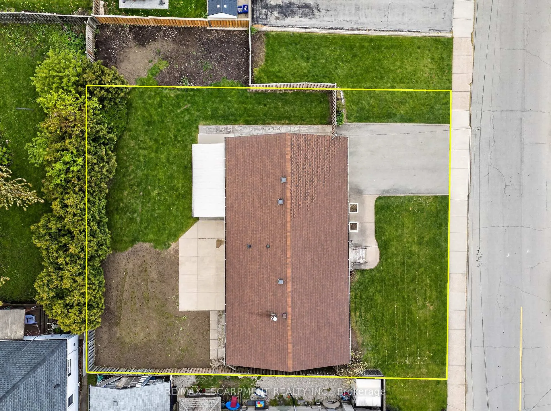 Photo 24 of 162 Mountville Avenue, Hamilton, Inch Park — HOMEH
