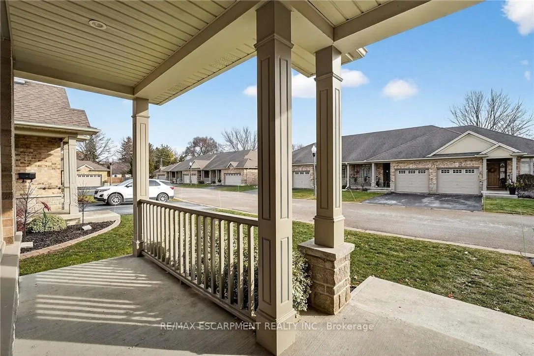 Photo 4 of Unit 16, 1041 Pine Street, Haldimand, Dunnville — HOMEH
