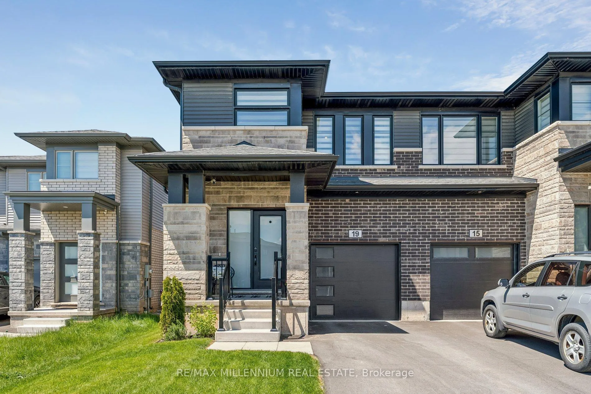 Photo 1 of 19 Whelan Court, Thorold, Hurricane/Merrittville — HOMEH