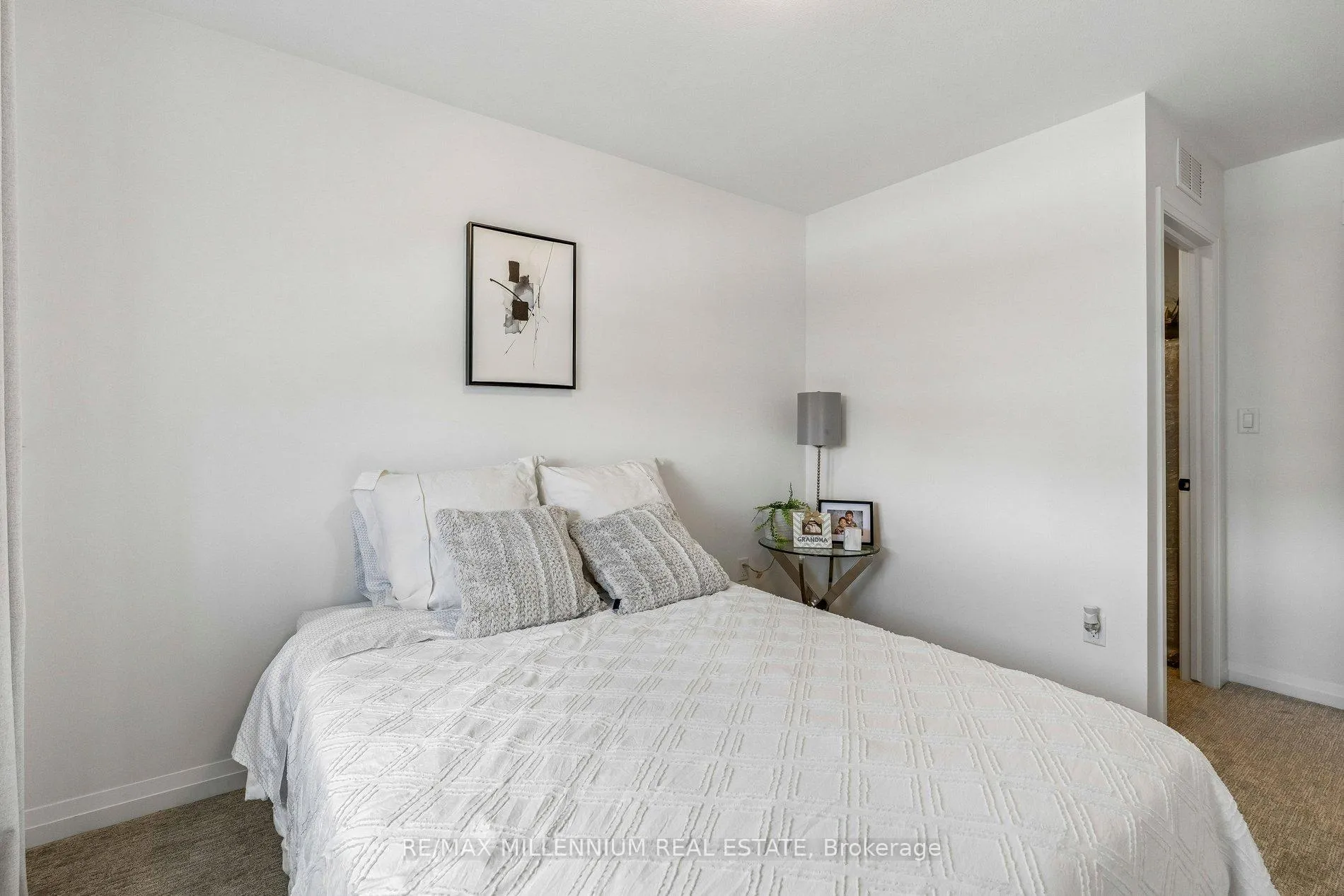 Photo 27 of 19 Whelan Court, Thorold, Hurricane/Merrittville — HOMEH