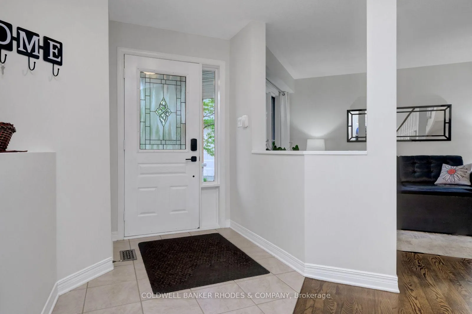 Photo 4 of 4611 Sugar Maple Drive, Ottawa, Riverside South/Gloucester Glen — HOMEH