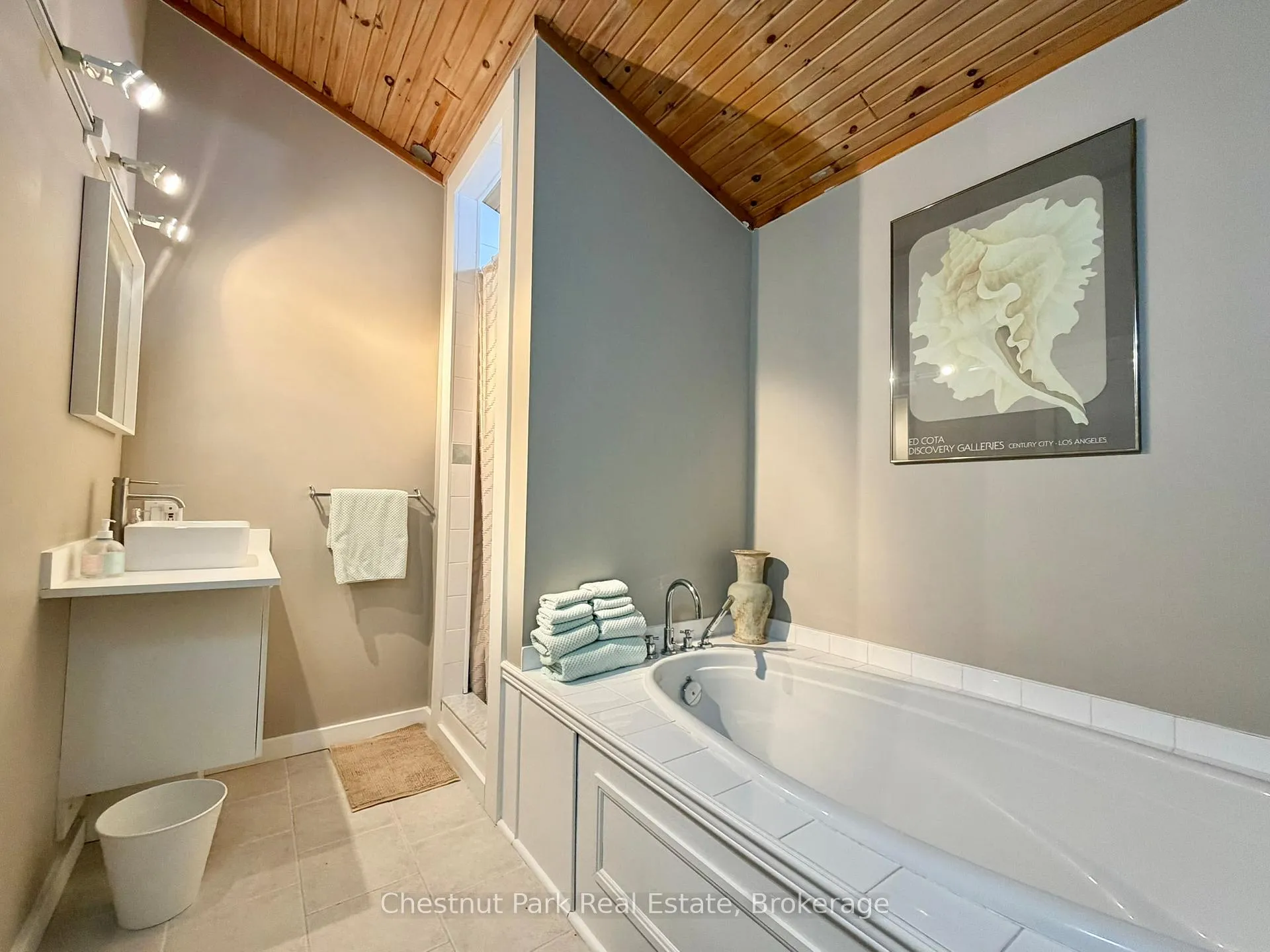 Photo 70 of 10453 County Road 503, Highlands East, Glamorgan — HOMEH