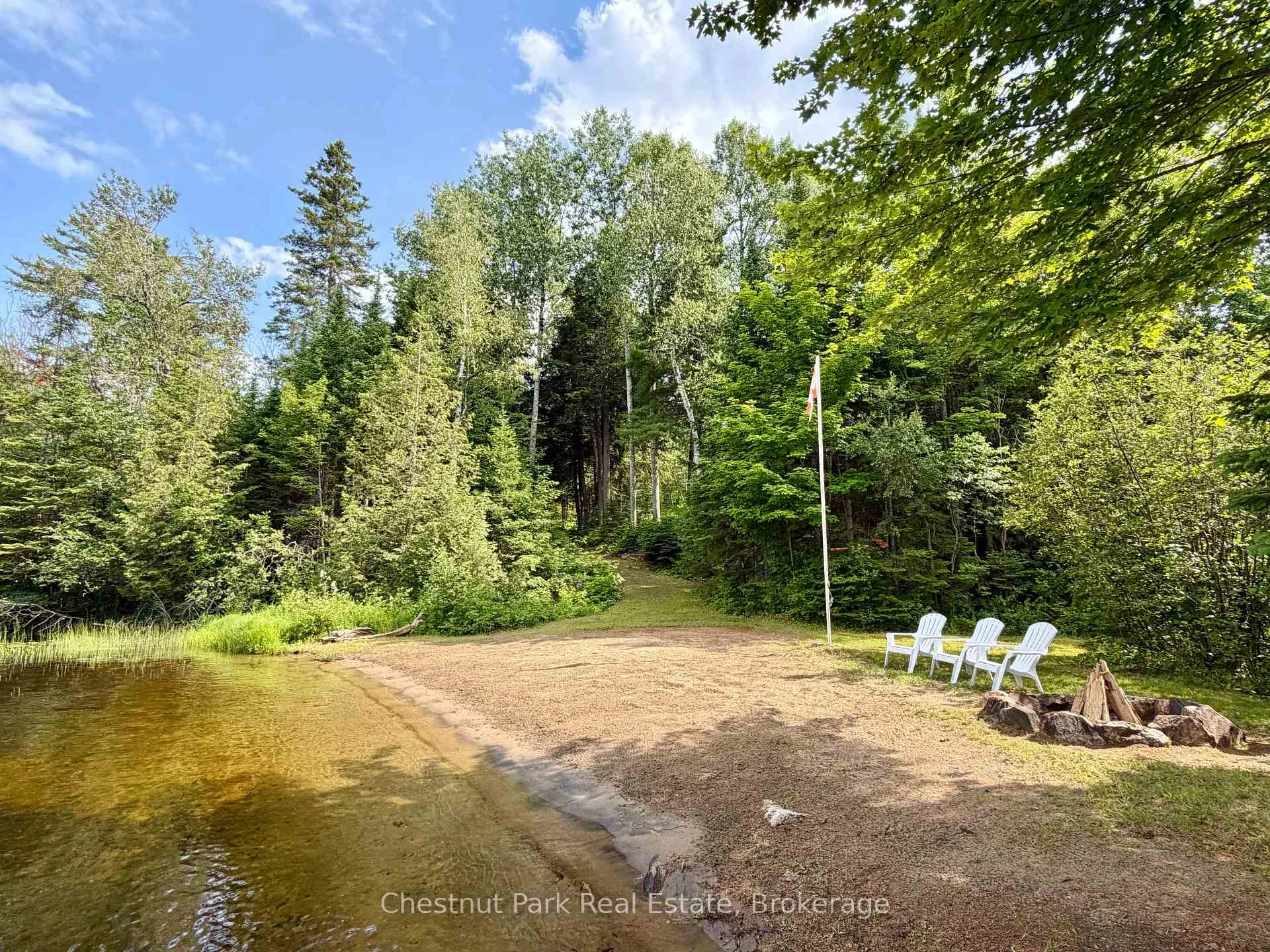 Photo 18 of 10453 County Road 503, Highlands East, Glamorgan — HOMEH