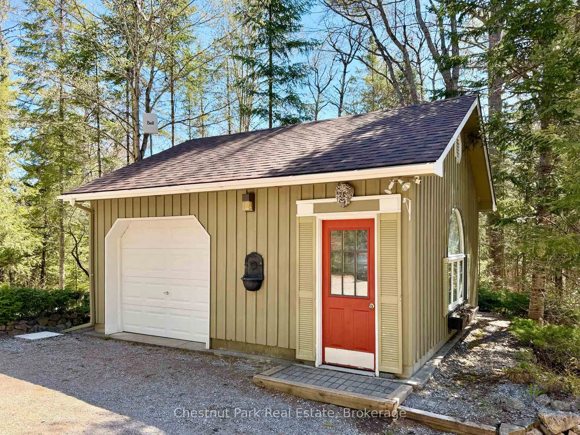 Photo 76 of 10453 County Road 503, Highlands East, Glamorgan — HOMEH