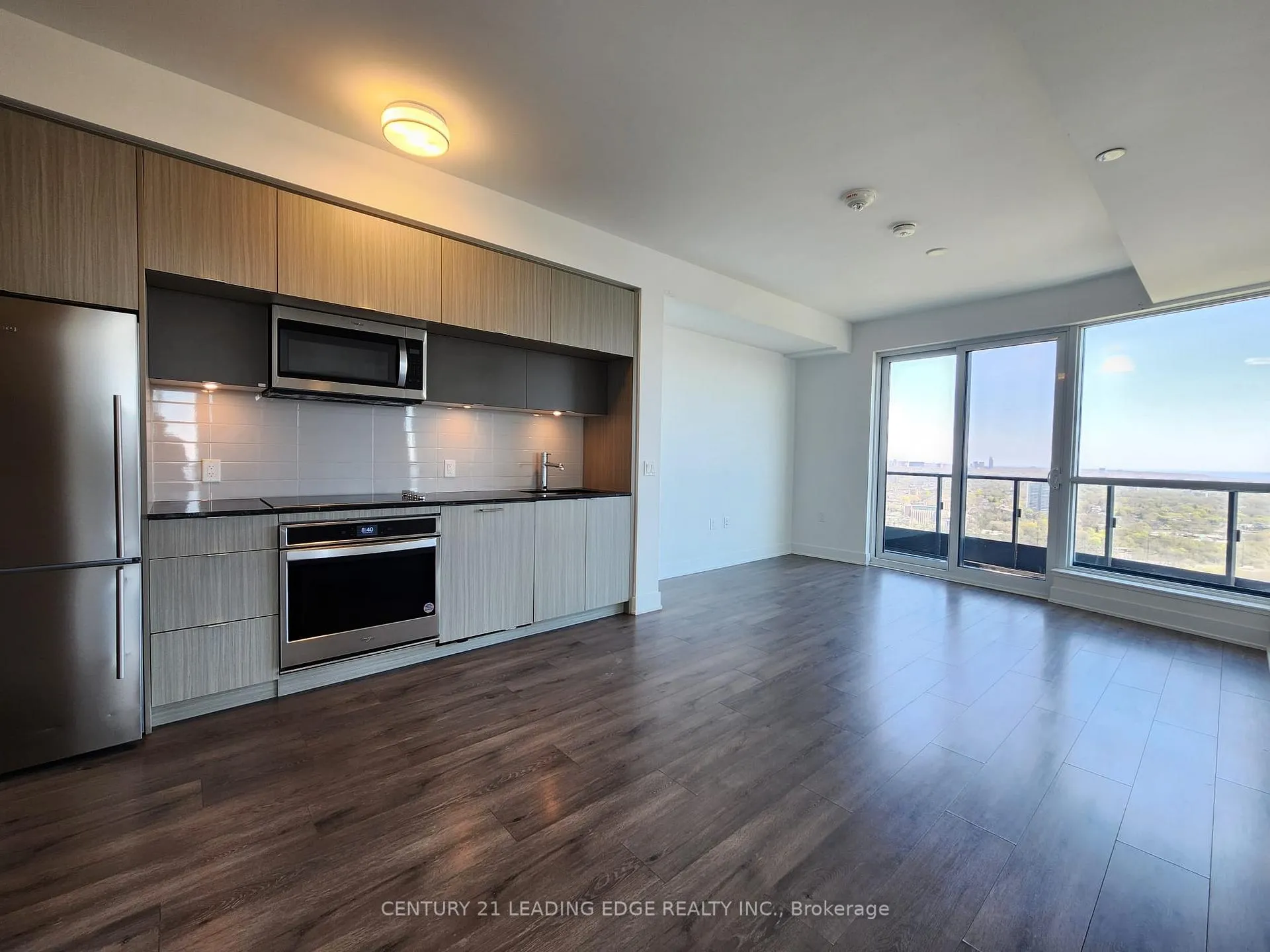 Photo 2 of Unit 3418, 585 Bloor Street E, Toronto, North St. James Town — HOMEH
