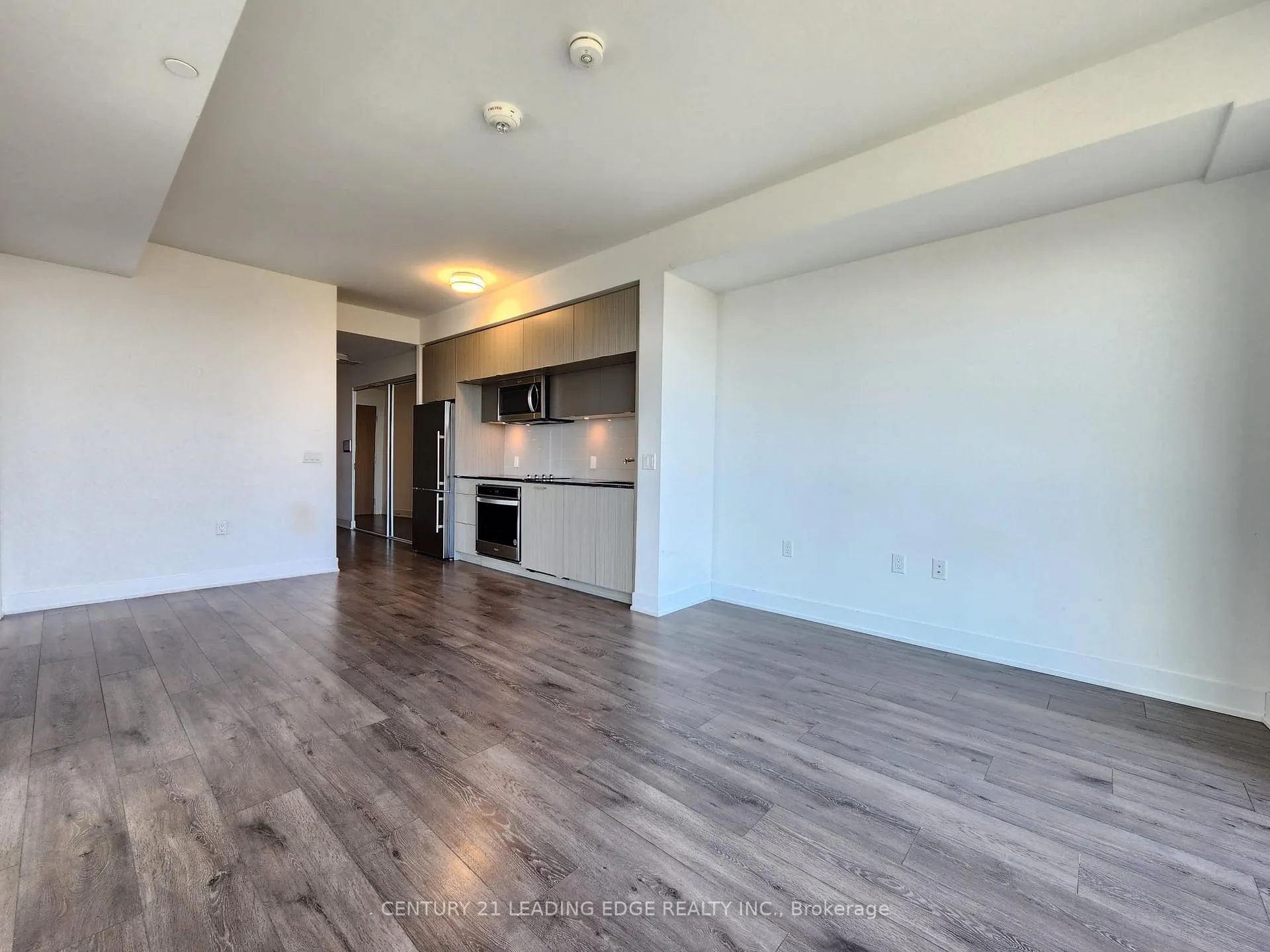 Photo 4 of Unit 3418, 585 Bloor Street E, Toronto, North St. James Town — HOMEH