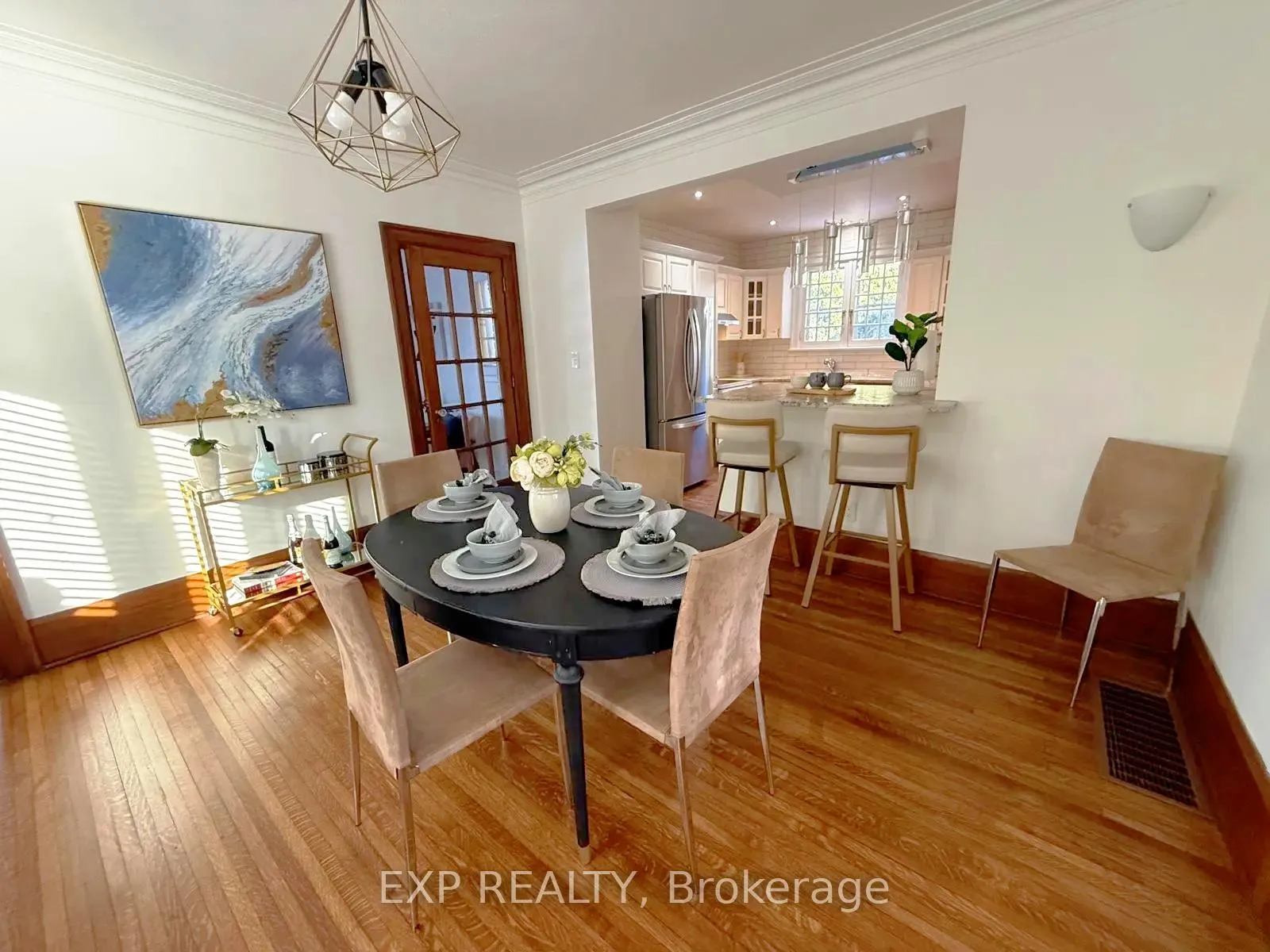 Photo 12 of 376 King Street E, Oshawa, O'Neill — HOMEH
