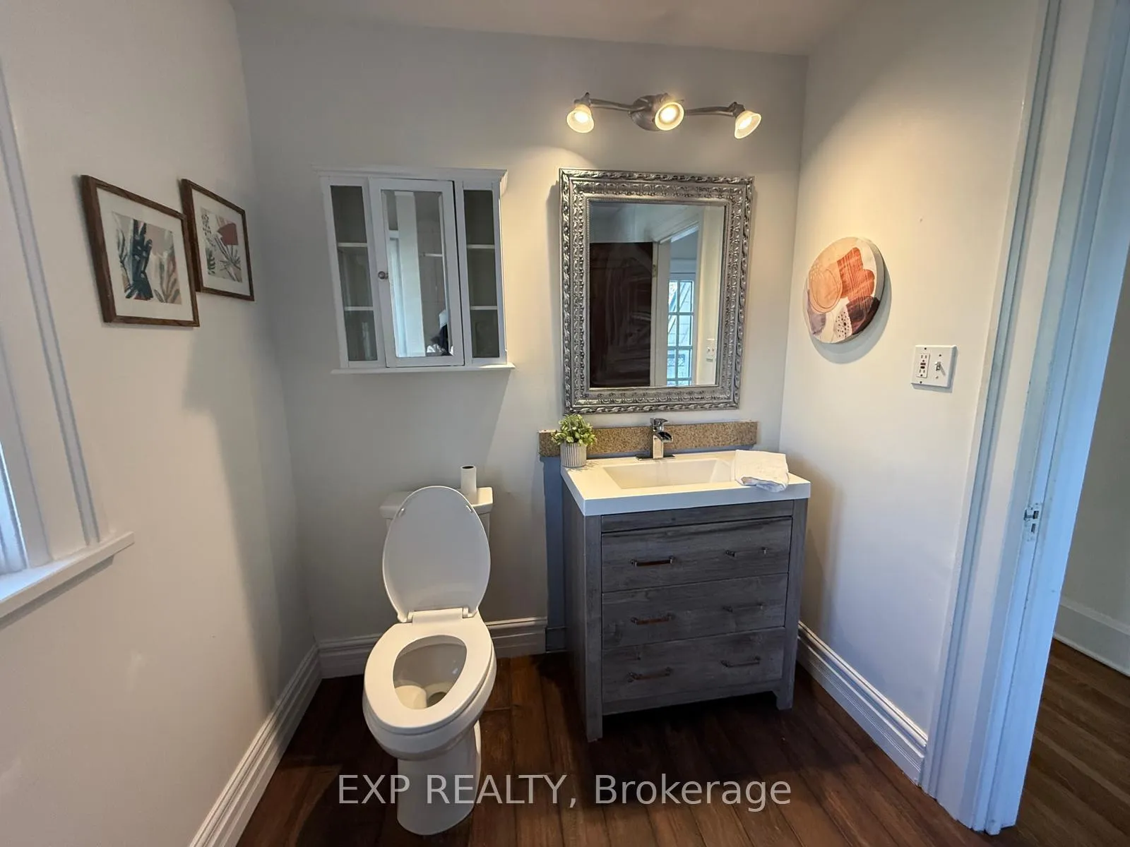 Photo 20 of 376 King Street E, Oshawa, O'Neill — HOMEH