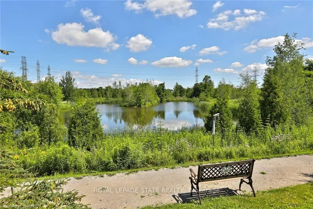 Photo 36 of 9 Manitoulin Trail, Hamilton, Rural Glanbrook — HOMEH