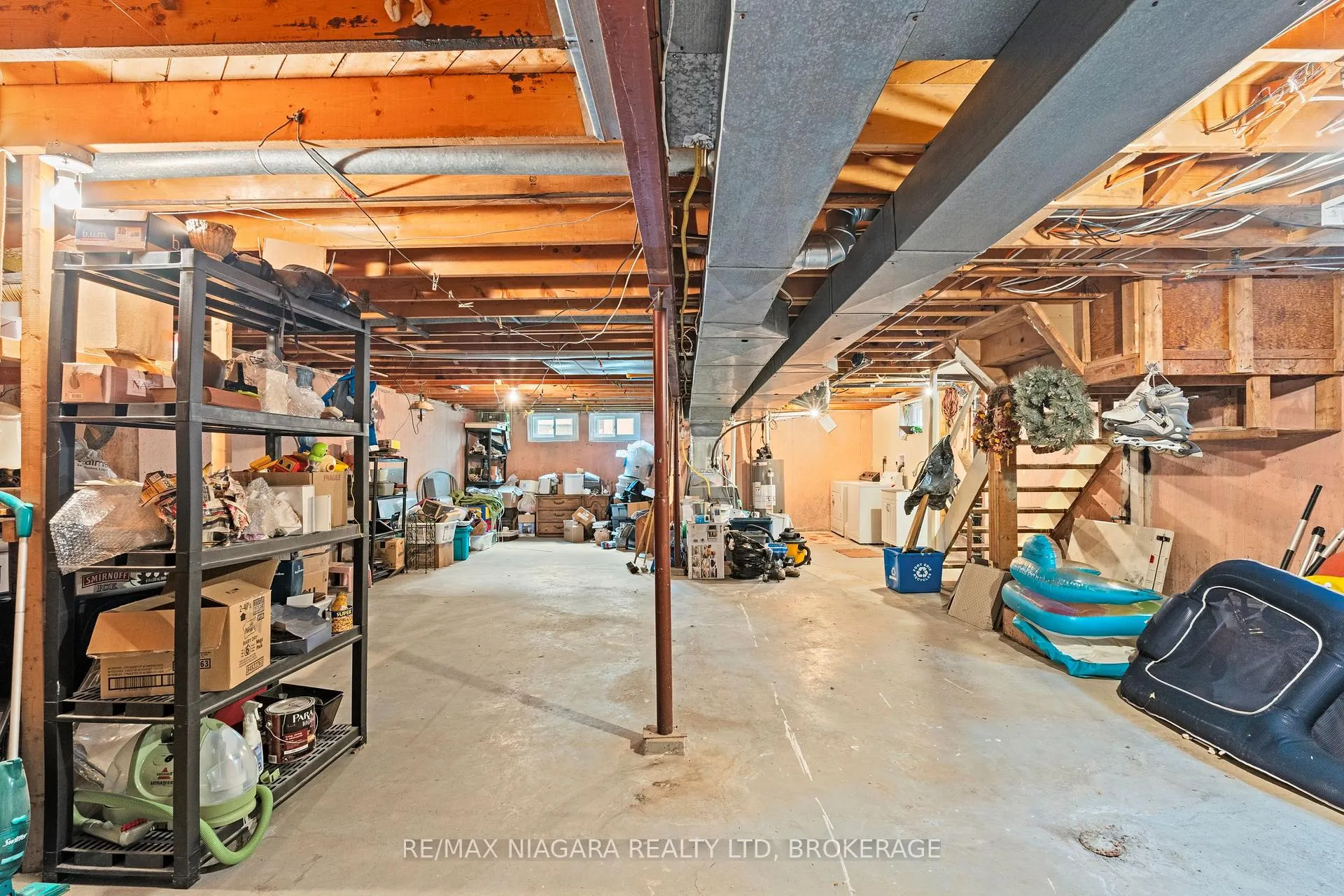 Photo 22 of 8751 Banting Avenue, Niagara Falls, Chippawa — HOMEH