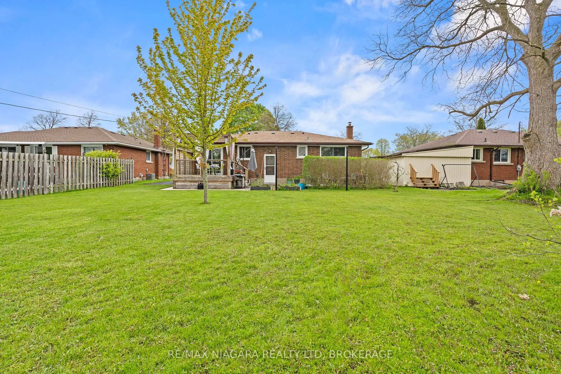 Photo 24 of 8751 Banting Avenue, Niagara Falls, Chippawa — HOMEH