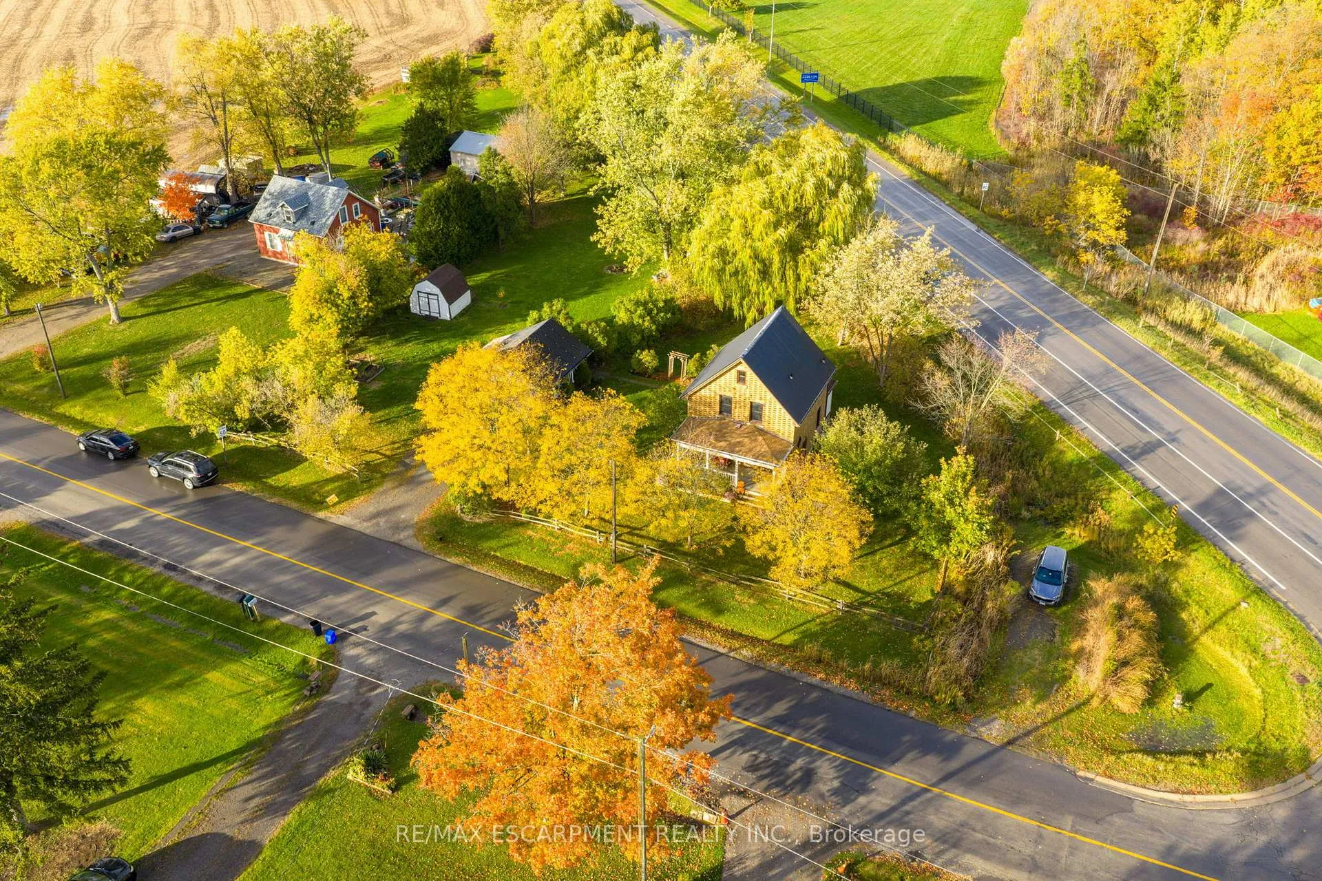 Photo 9 of 2090 Haldibrook Road, Hamilton, Rural Glanbrook — HOMEH