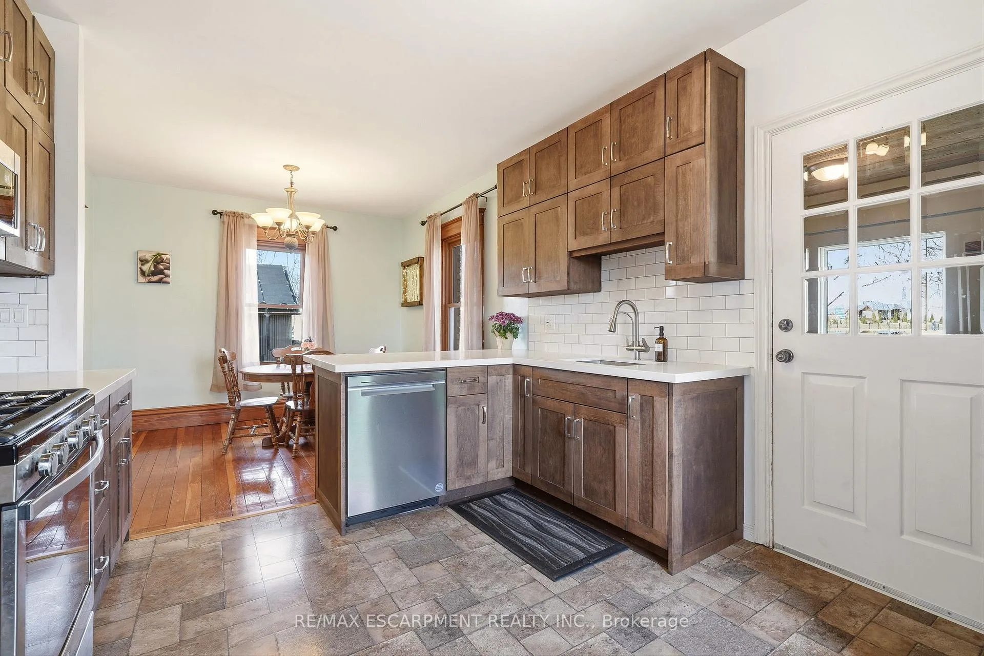 Photo 24 of 2090 Haldibrook Road, Hamilton, Rural Glanbrook — HOMEH
