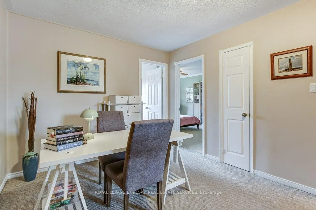 Photo 20 of 4 Edgewater Drive, Hamilton, Lakeshore — HOMEH